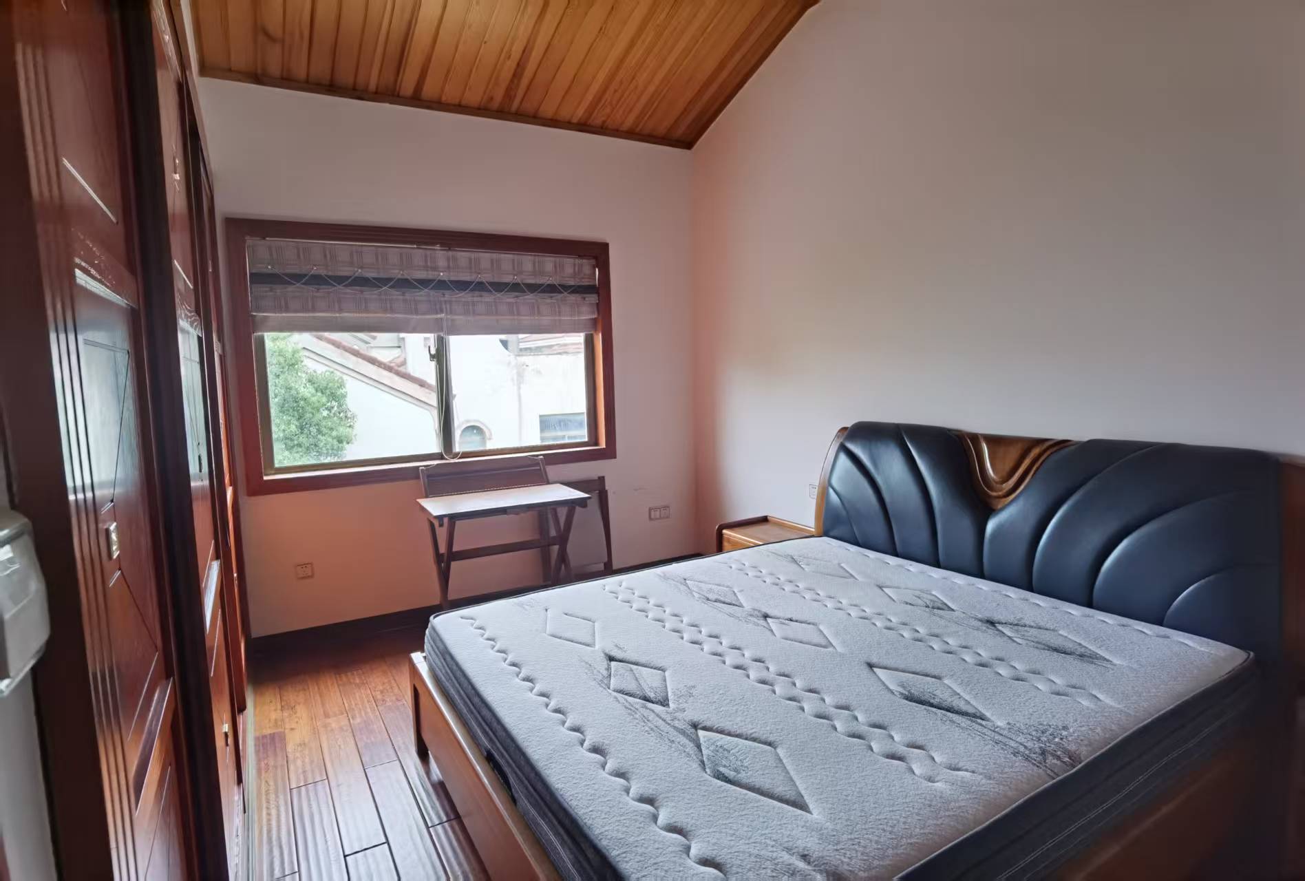 碧桂园 5室2厅3卫 8000.0元/月 碧桂园 5室2厅3卫 8000.0元/月室内图