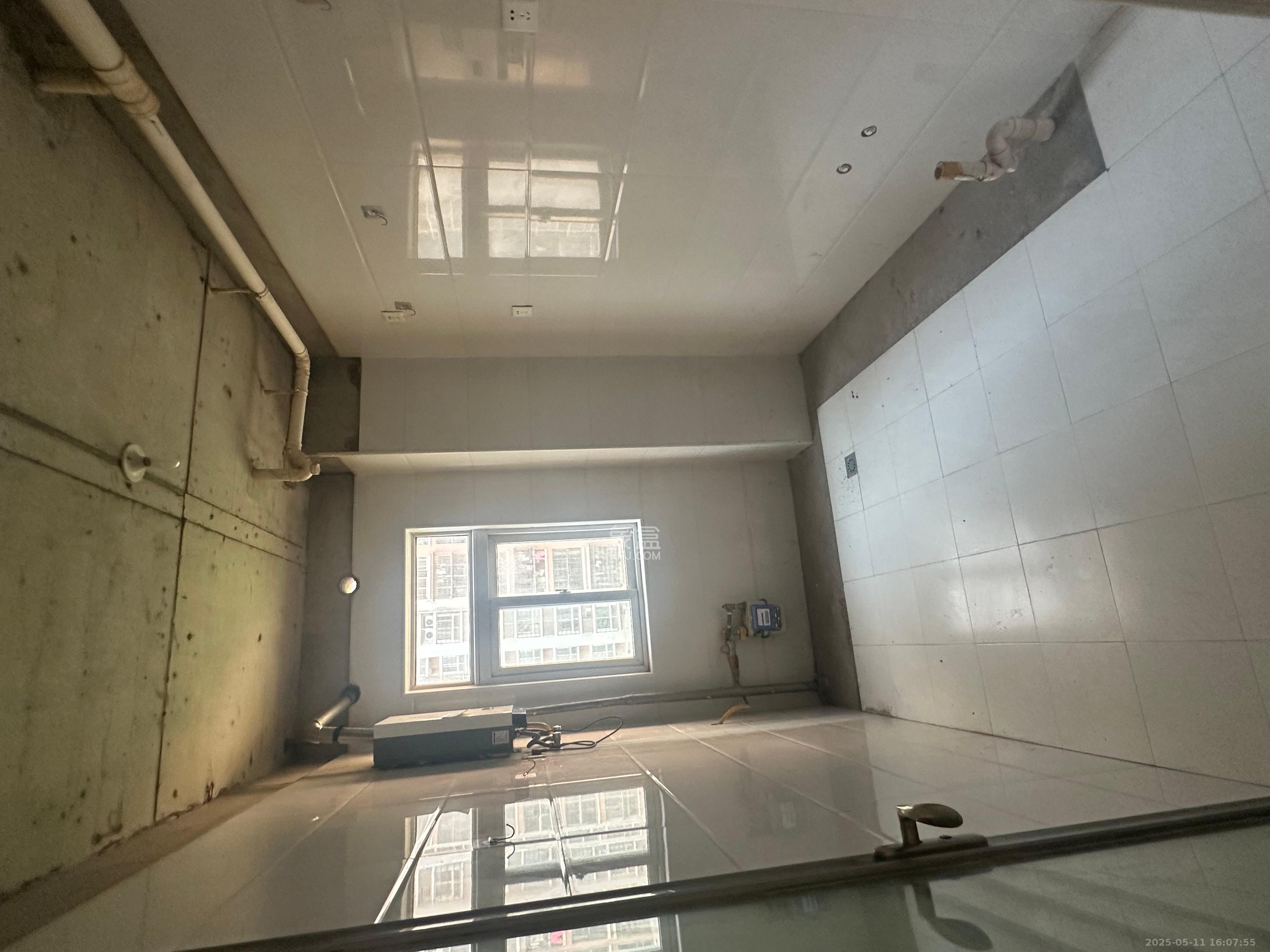 骑龙安置小区 1室0厅0卫 1800.0元/月 骑龙安置小区 1室0厅0卫 1800.0元/月室内图