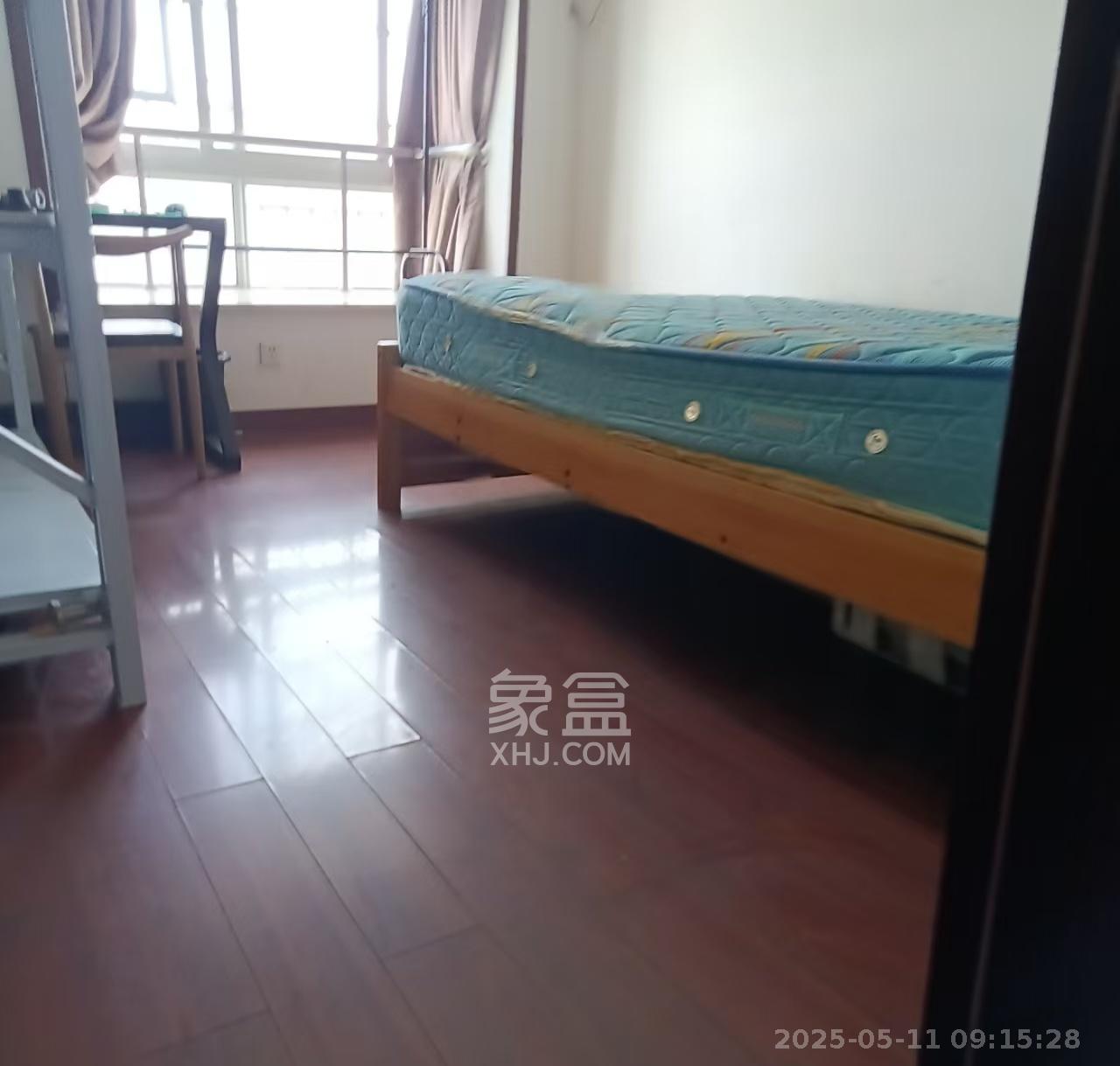 星沙教师公寓  3室2厅2卫    1800.0元/月 星沙教师公寓  3室2厅2卫    1800.0元/月室内图