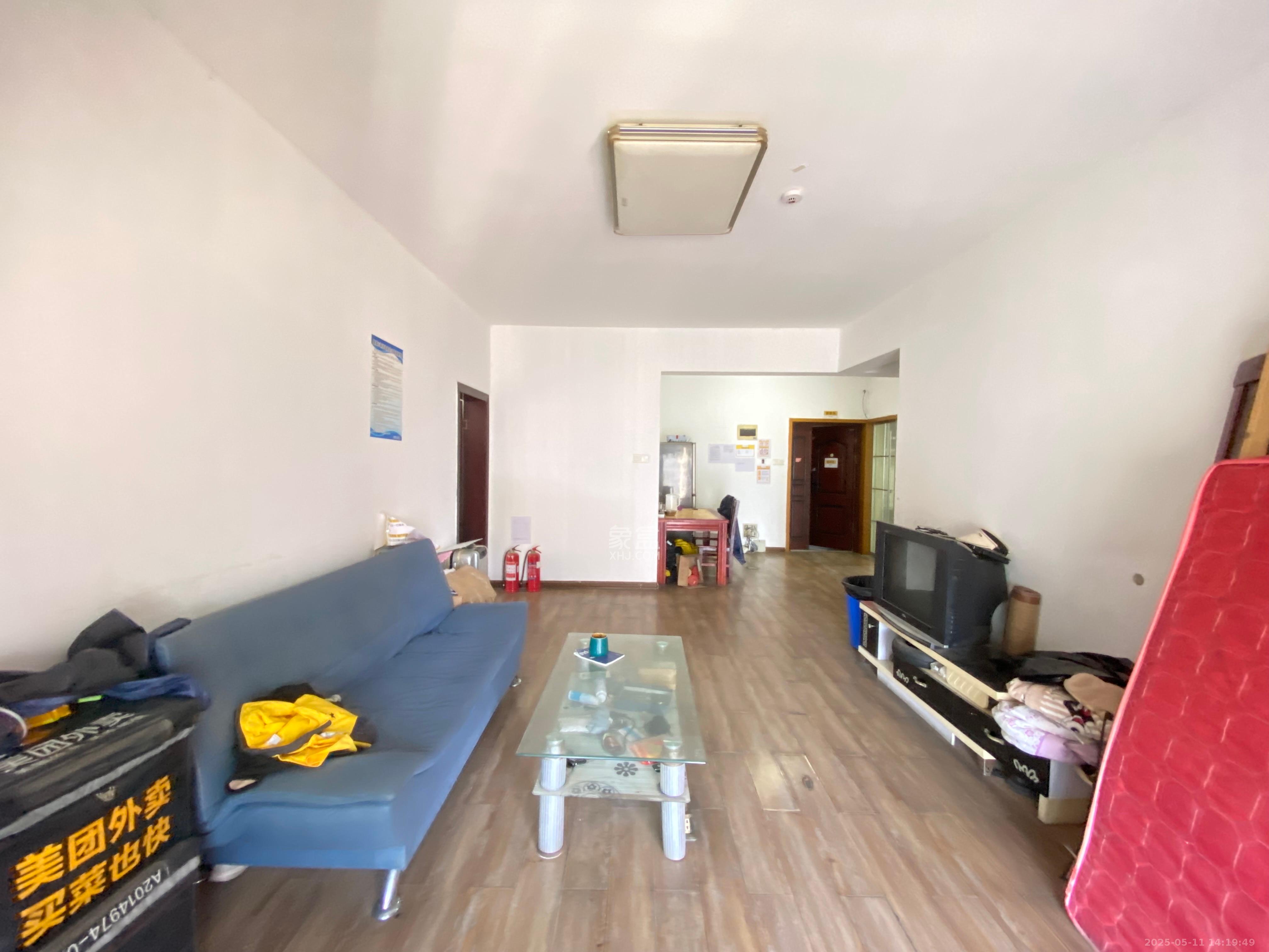 中房F联邦  3室2厅1卫    2300.0元/月 中房F联邦  3室2厅1卫    2300.0元/月室内图