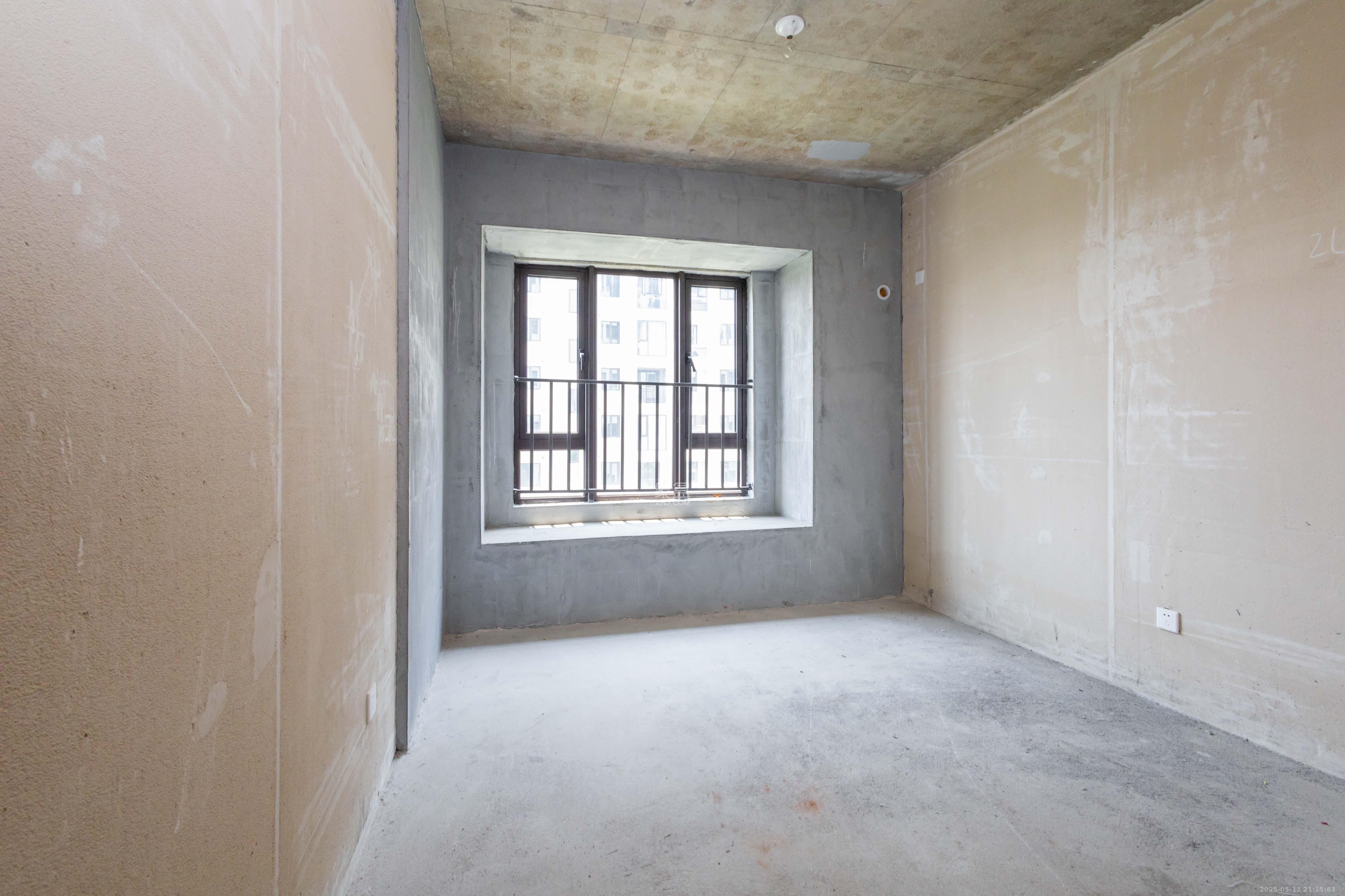 新城恒伟汇隽风华 4室2厅2卫 95.0万 新城恒伟汇隽风华 4室2厅2卫 95.0万卧室