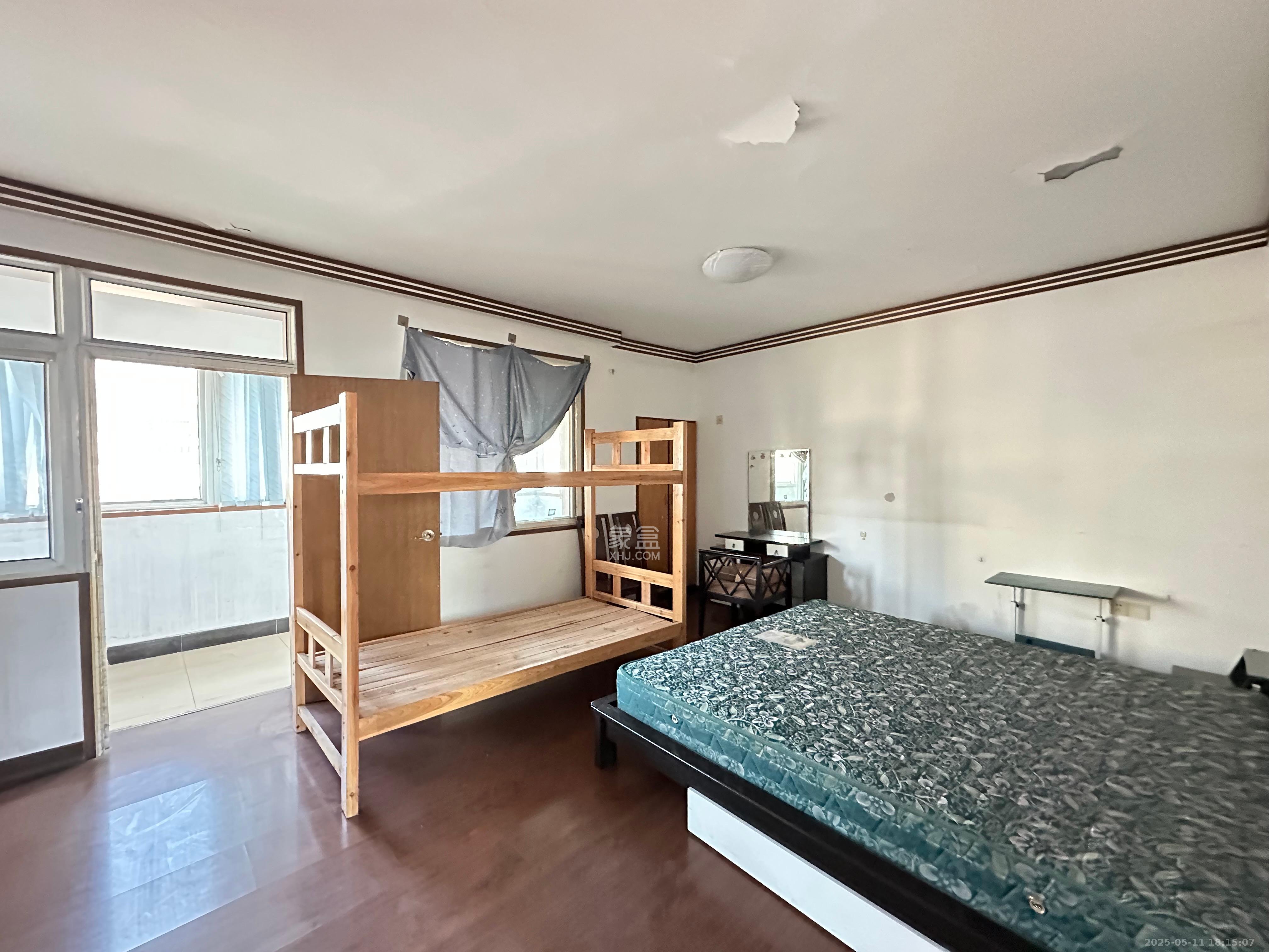 广厦新苑  4室3厅3卫   2800.00元/月室内图