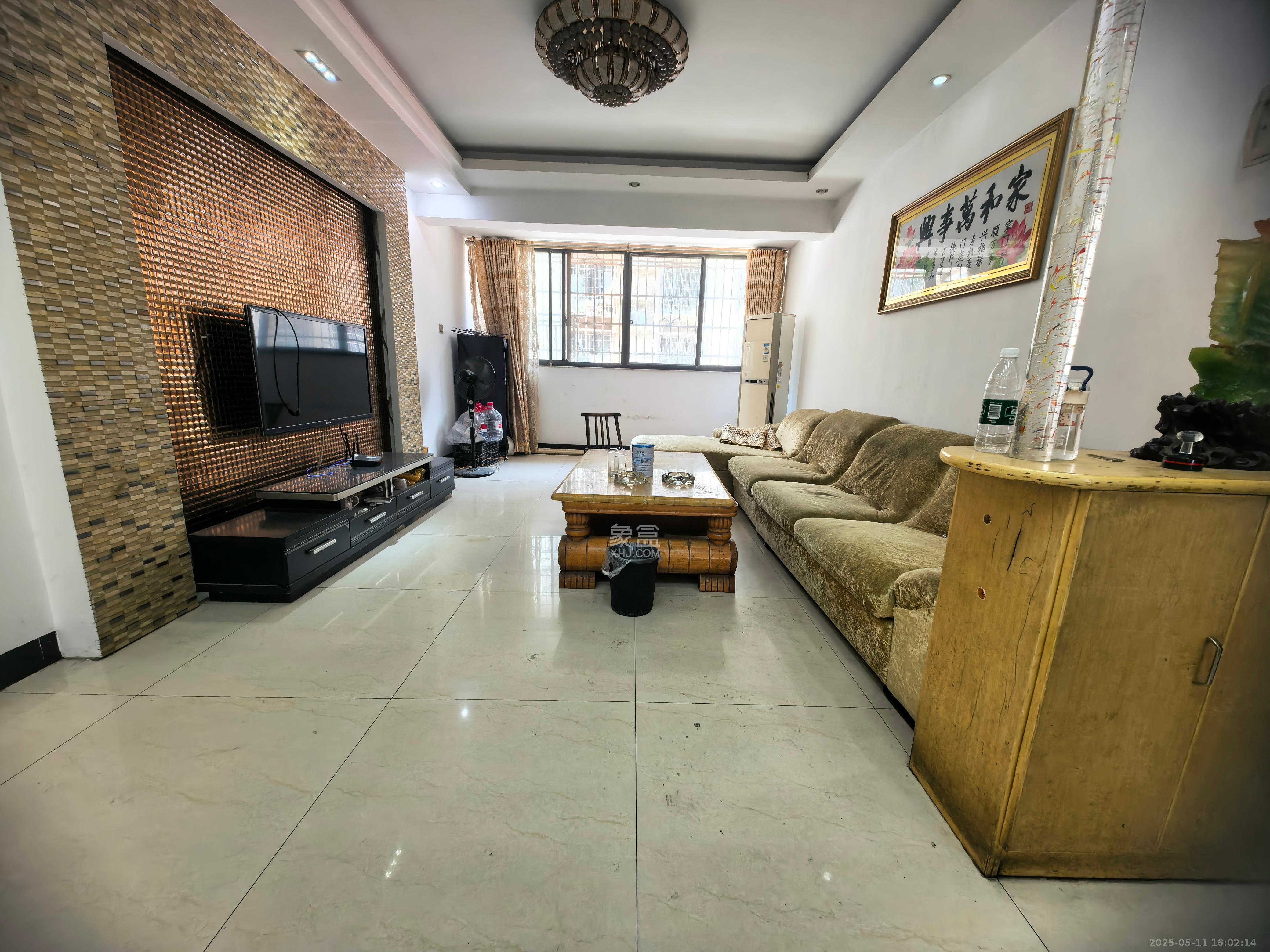 合丰安置小区 3室2厅1卫 2000.0元/月 合丰安置小区 3室2厅1卫 2000.0元/月室内图