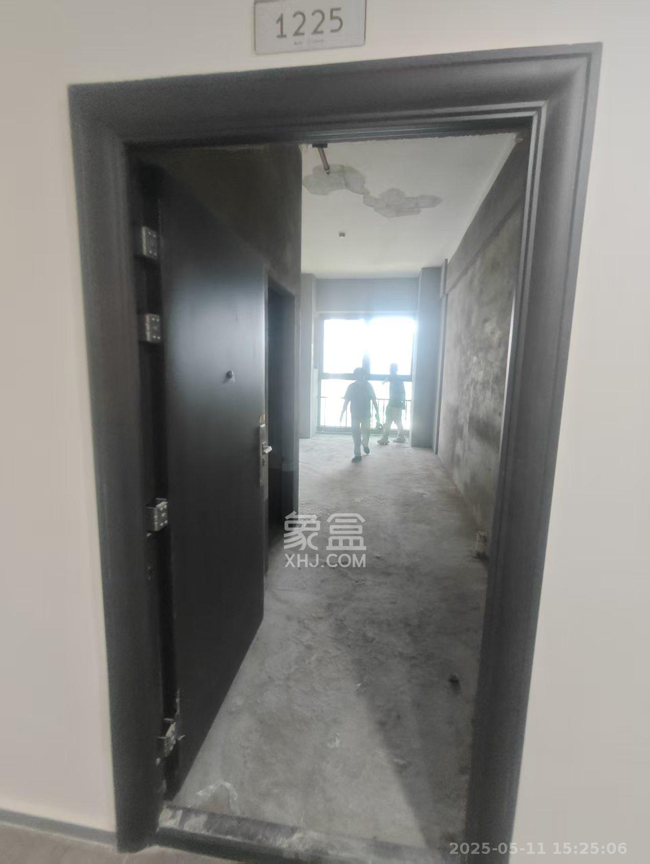 绿地商务广场  1室1厅1卫   1000.00元/月室内图