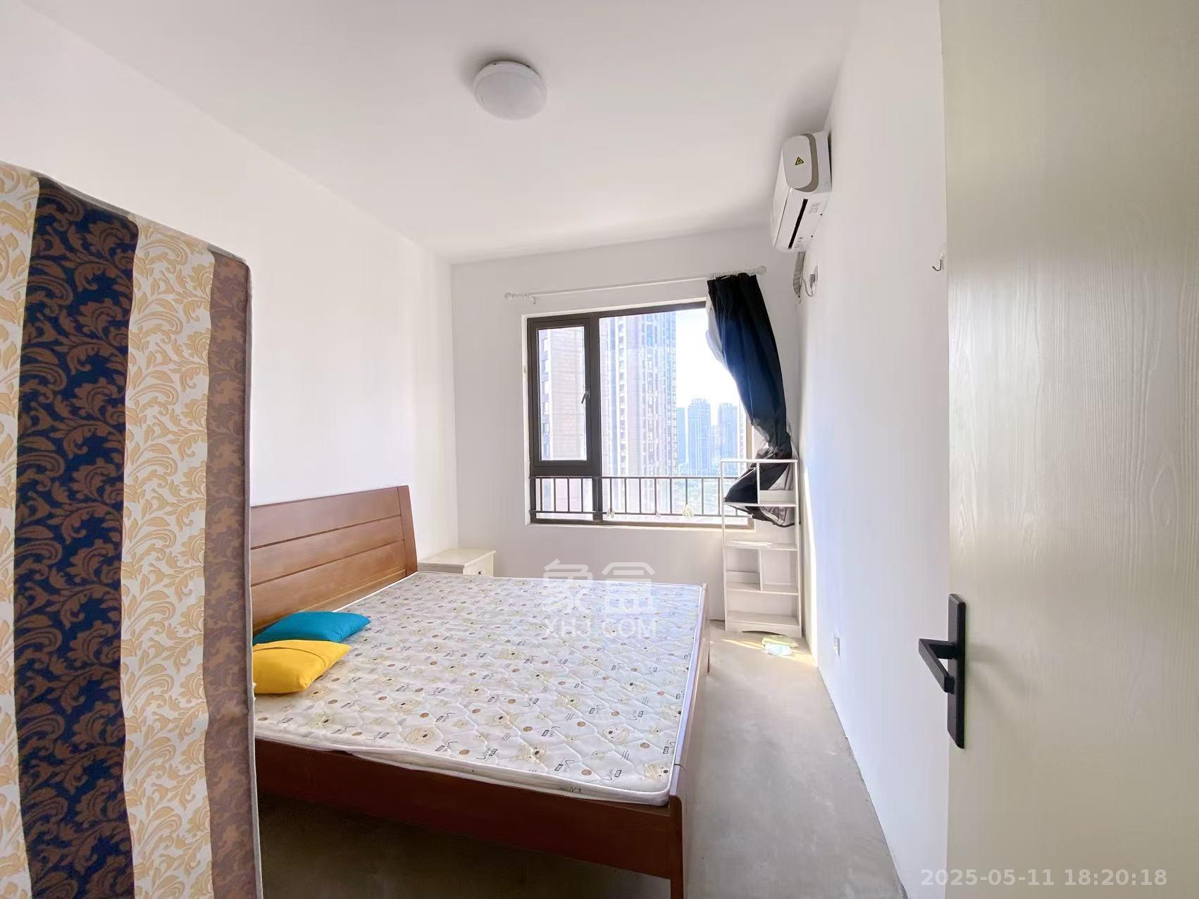 金茂梅溪湖 3室2厅1卫 2600.0元/月 金茂梅溪湖 3室2厅1卫 2600.0元/月室内图