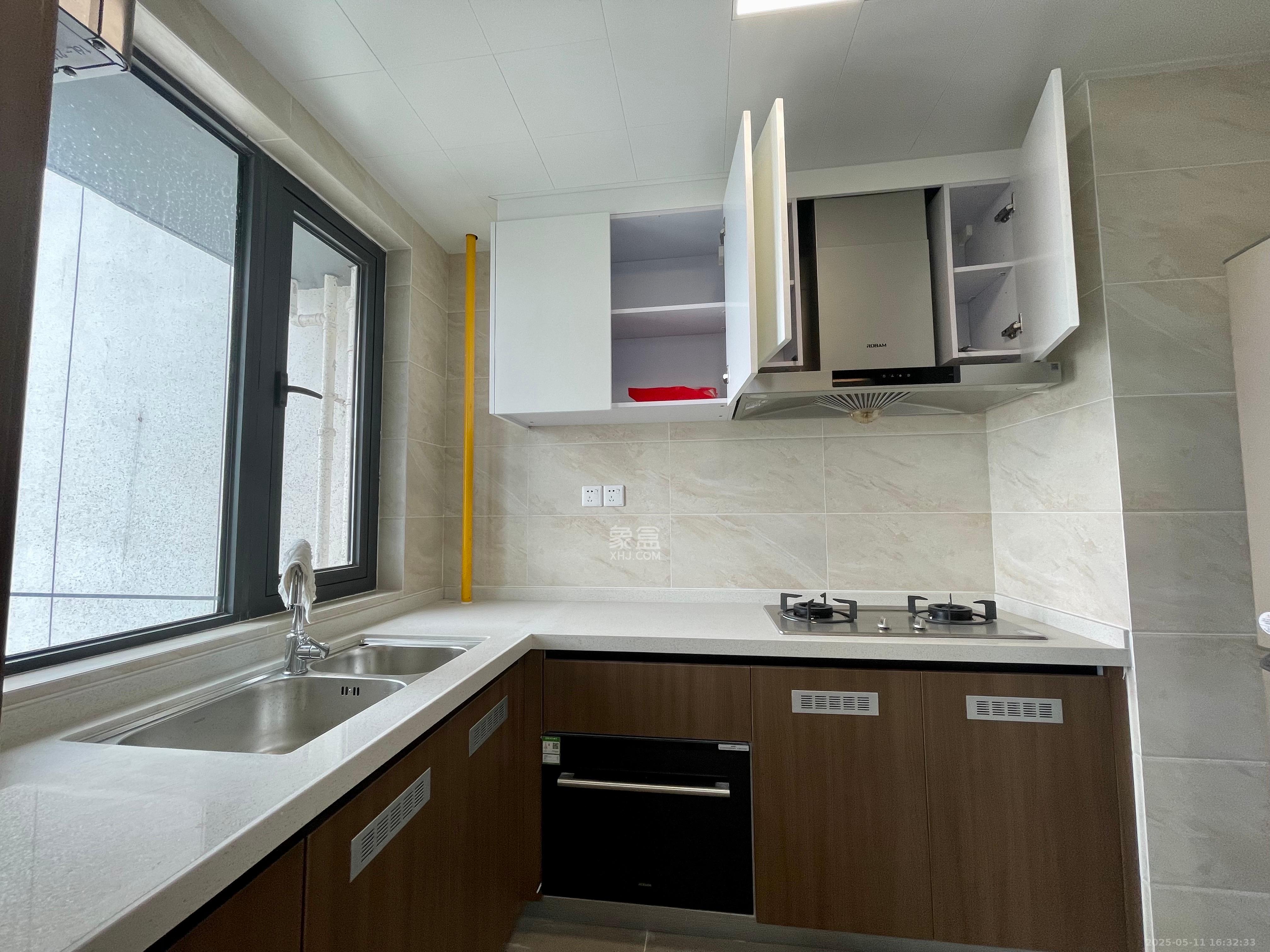 保利恒伟时光印象  4室2厅2卫    3000.0元/月 保利恒伟时光印象  4室2厅2卫    3000.0元/月室内图