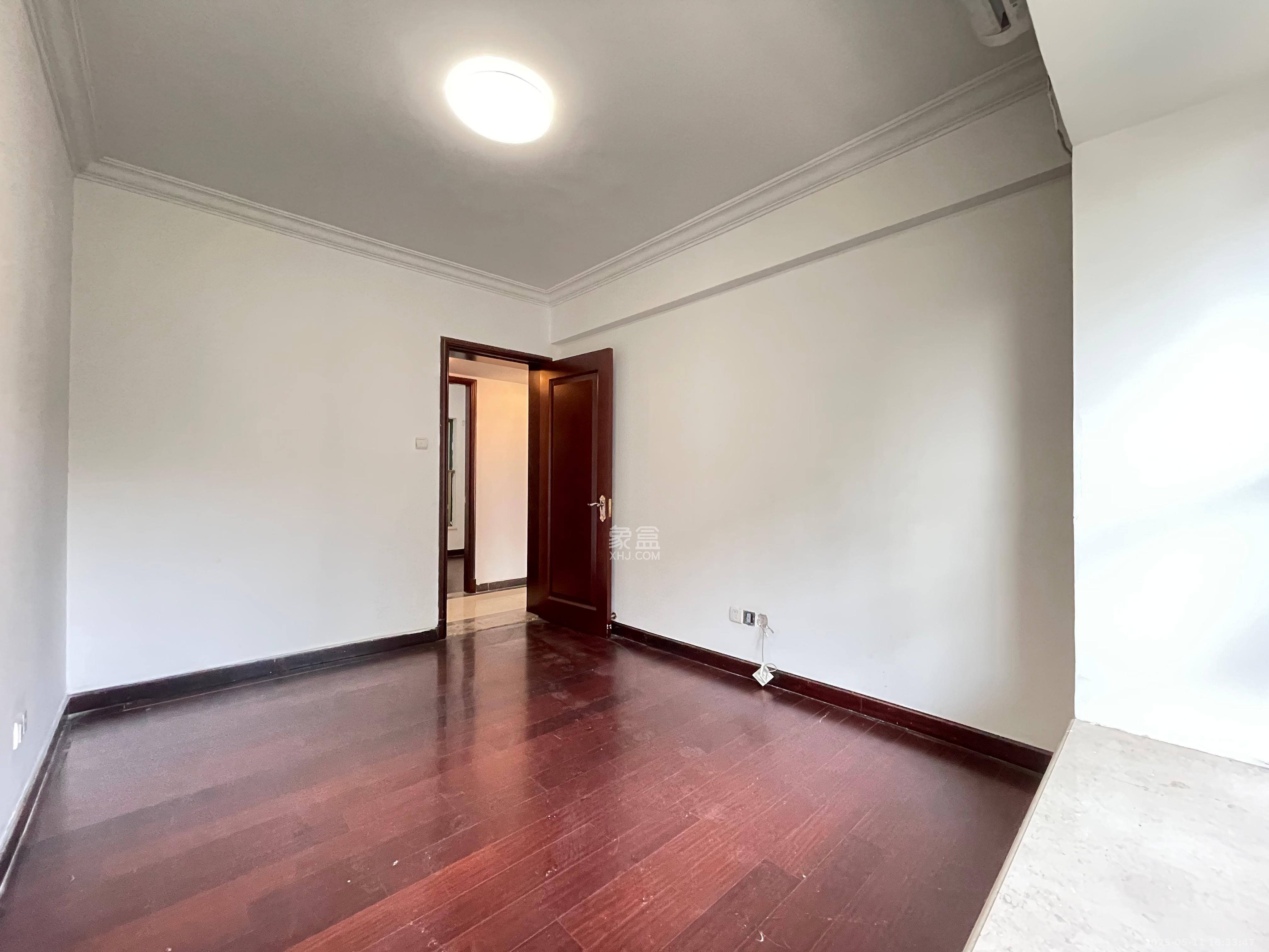 恒大名都 4室2厅2卫 1800.0元/月 恒大名都 4室2厅2卫 1800.0元/月室内图