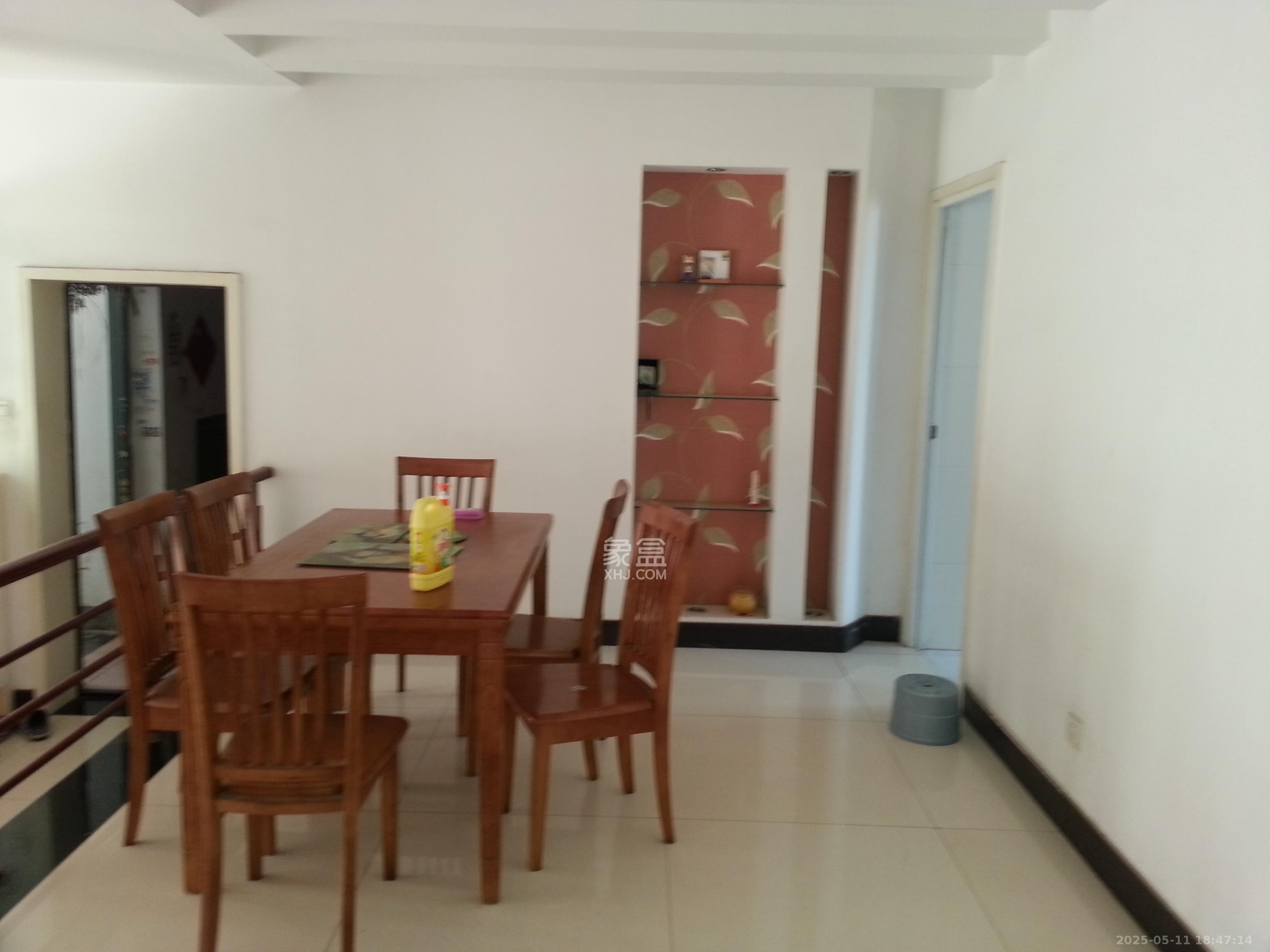 金信阳光在线 3室2厅1卫 2200.0元/月 金信阳光在线 3室2厅1卫 2200.0元/月室内图