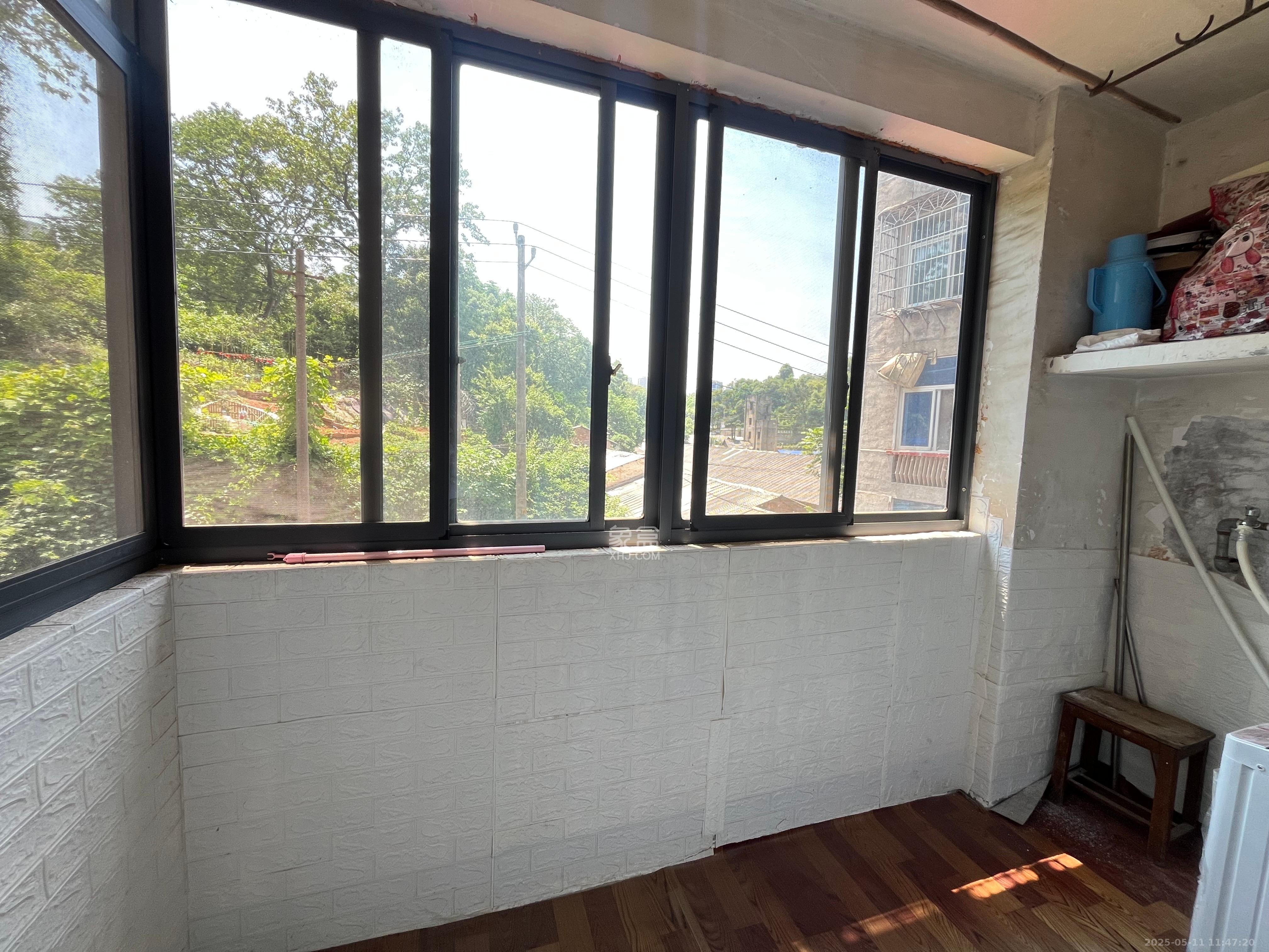 谢家冲 2室1厅1卫 1200.0元/月 谢家冲 2室1厅1卫 1200.0元/月室内图