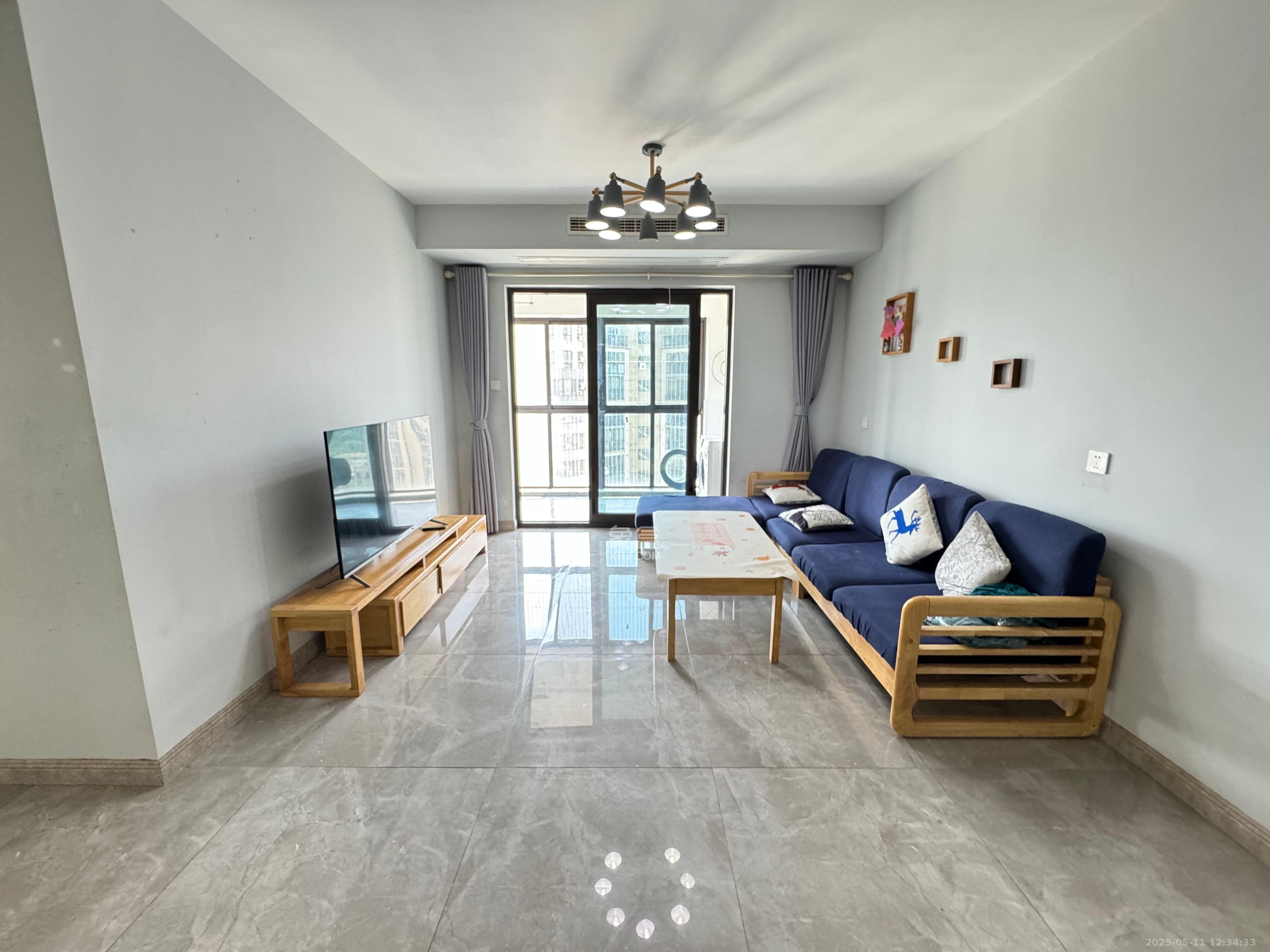 卓越蔚蓝海岸三期 3室2厅2卫 3000.0元/月 卓越蔚蓝海岸三期 3室2厅2卫 3000.0元/月室内图