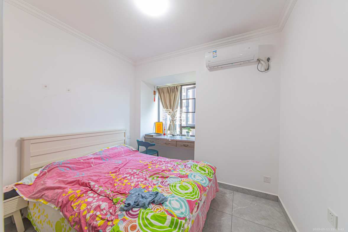 鑫远翡丽郡(鑫远翡丽雅苑) 3室2厅1卫 112.0万 鑫远翡丽郡(鑫远翡丽雅苑) 3室2厅1卫 112.0万卧室