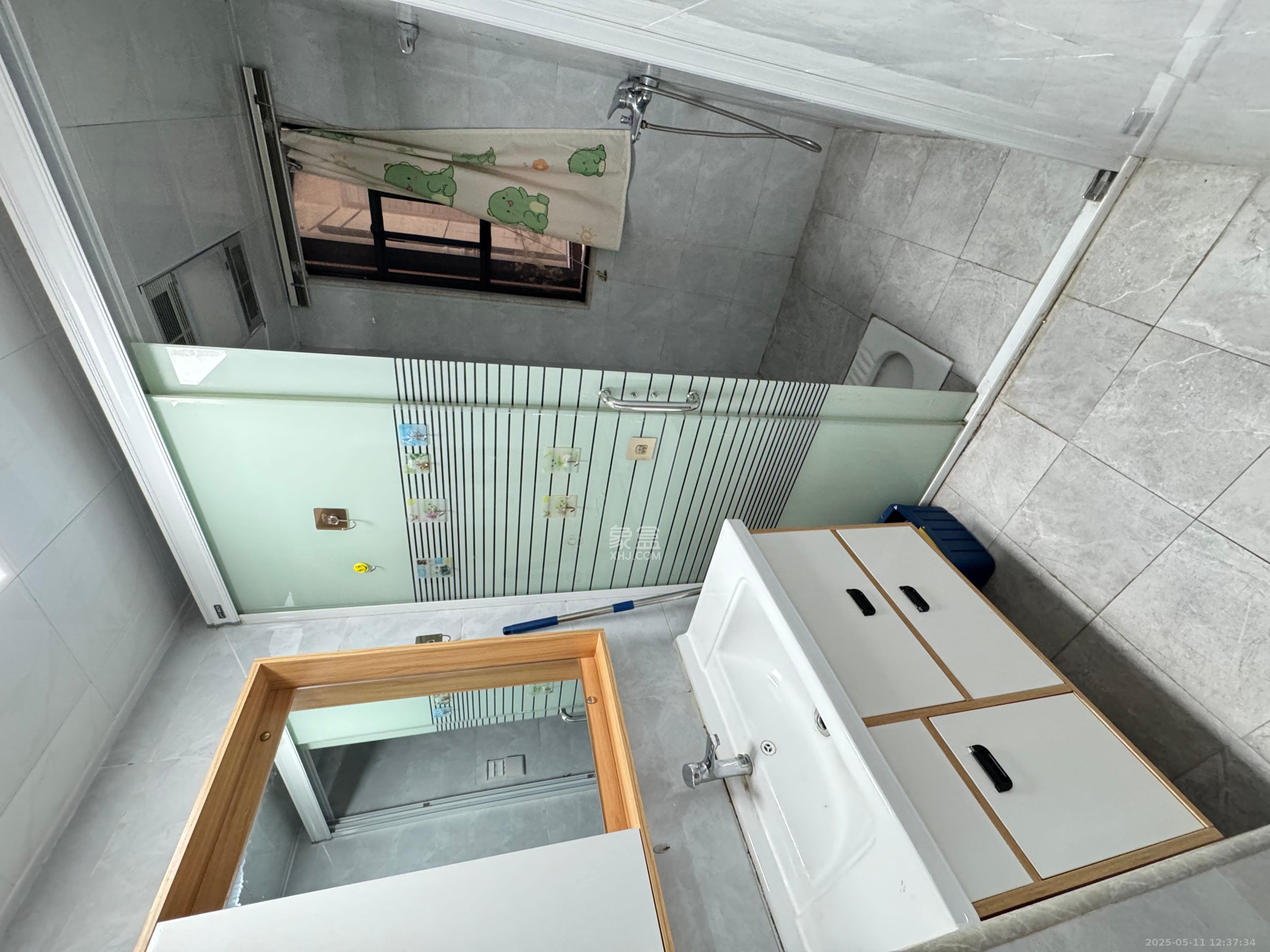 卓越蔚蓝海岸三期 3室2厅2卫 3000.0元/月 卓越蔚蓝海岸三期 3室2厅2卫 3000.0元/月室内图