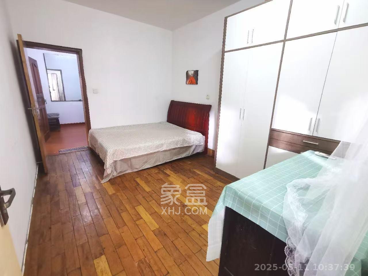 省商务厅宿舍  3室2厅1卫   2300.00元/月室内图