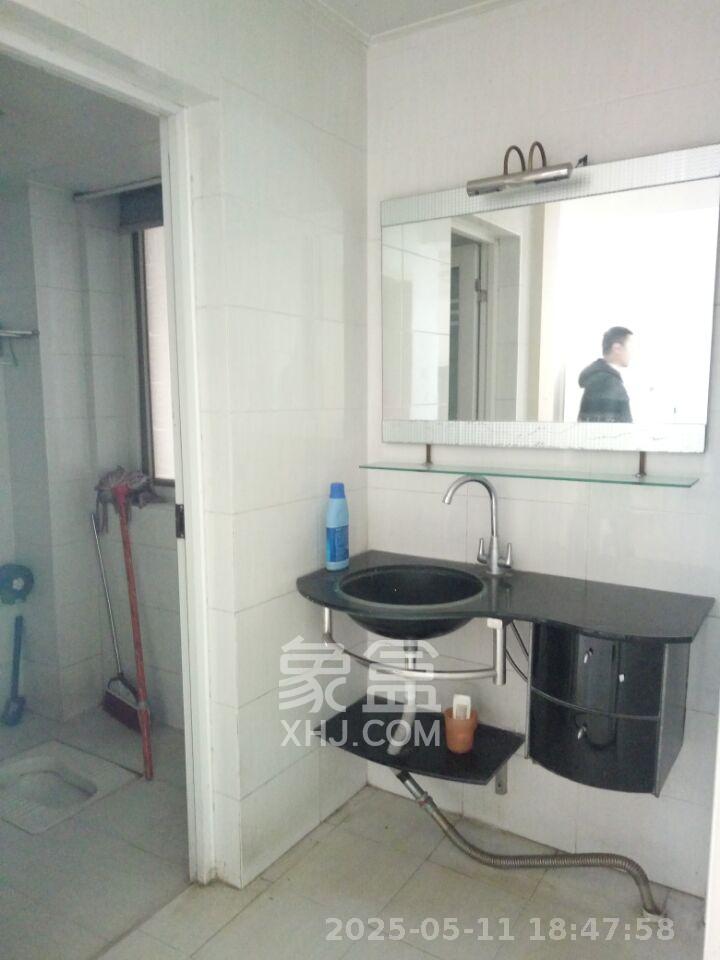 金信阳光在线 3室2厅1卫 2200.0元/月 金信阳光在线 3室2厅1卫 2200.0元/月室内图