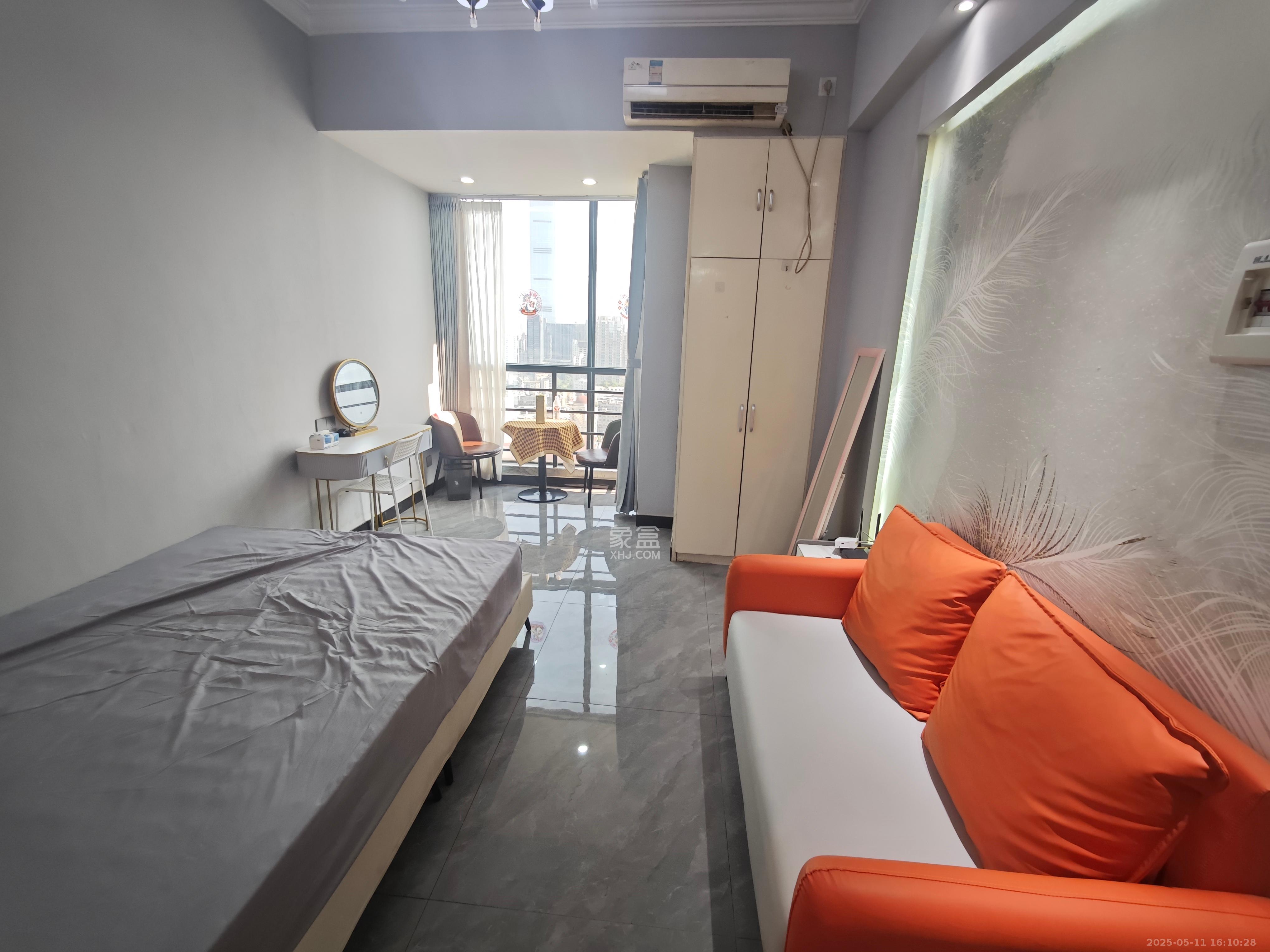 YO领域(领御大厦) 1室1厅1卫 1888.0元/月 YO领域(领御大厦) 1室1厅1卫 1888.0元/月室内图