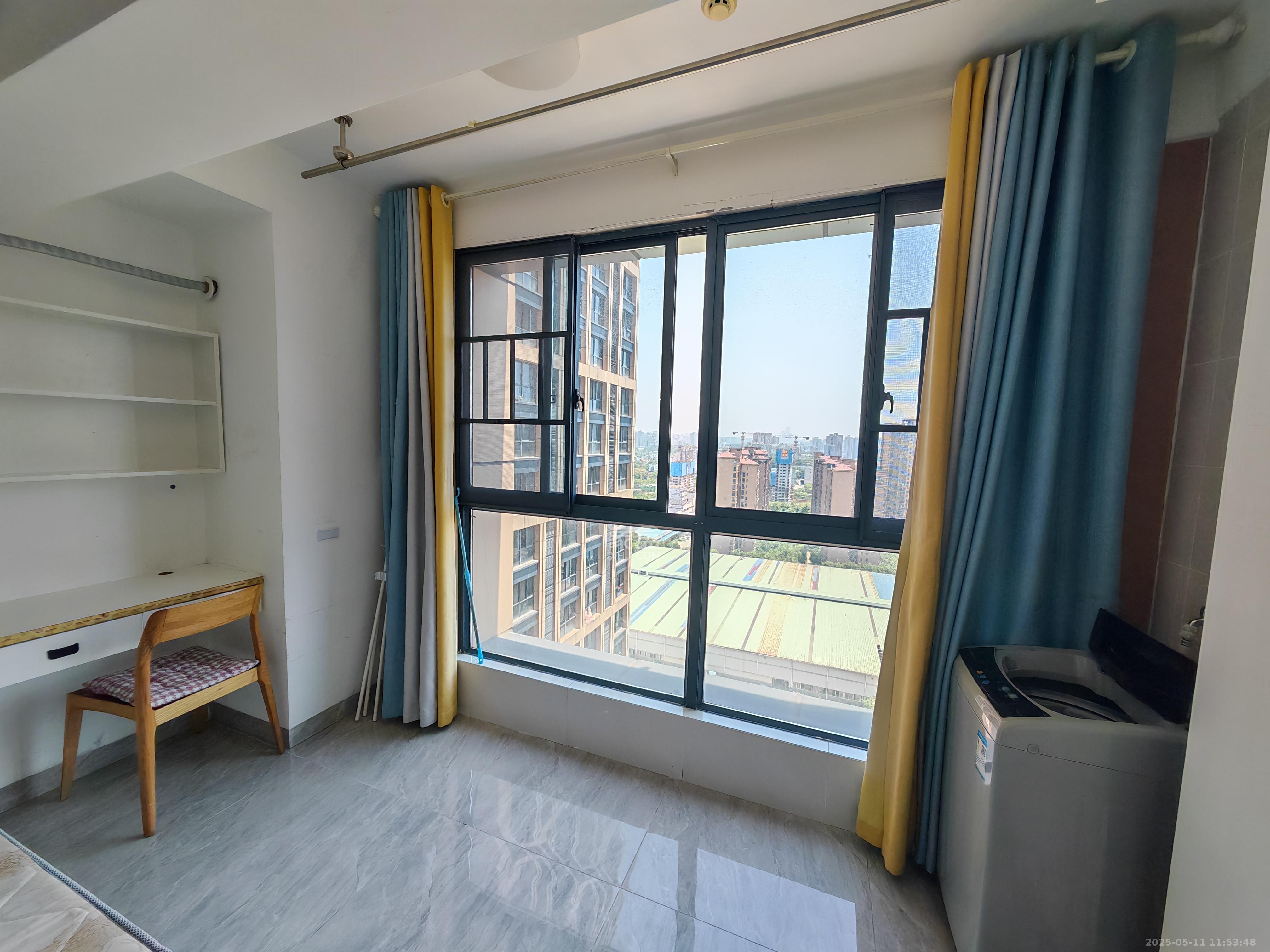 C-park天悦城(紫檀溪苑二期)  1室1厅1卫    1600.0元/月 C-park天悦城(紫檀溪苑二期)  1室1厅1卫    1600.0元/月室内图