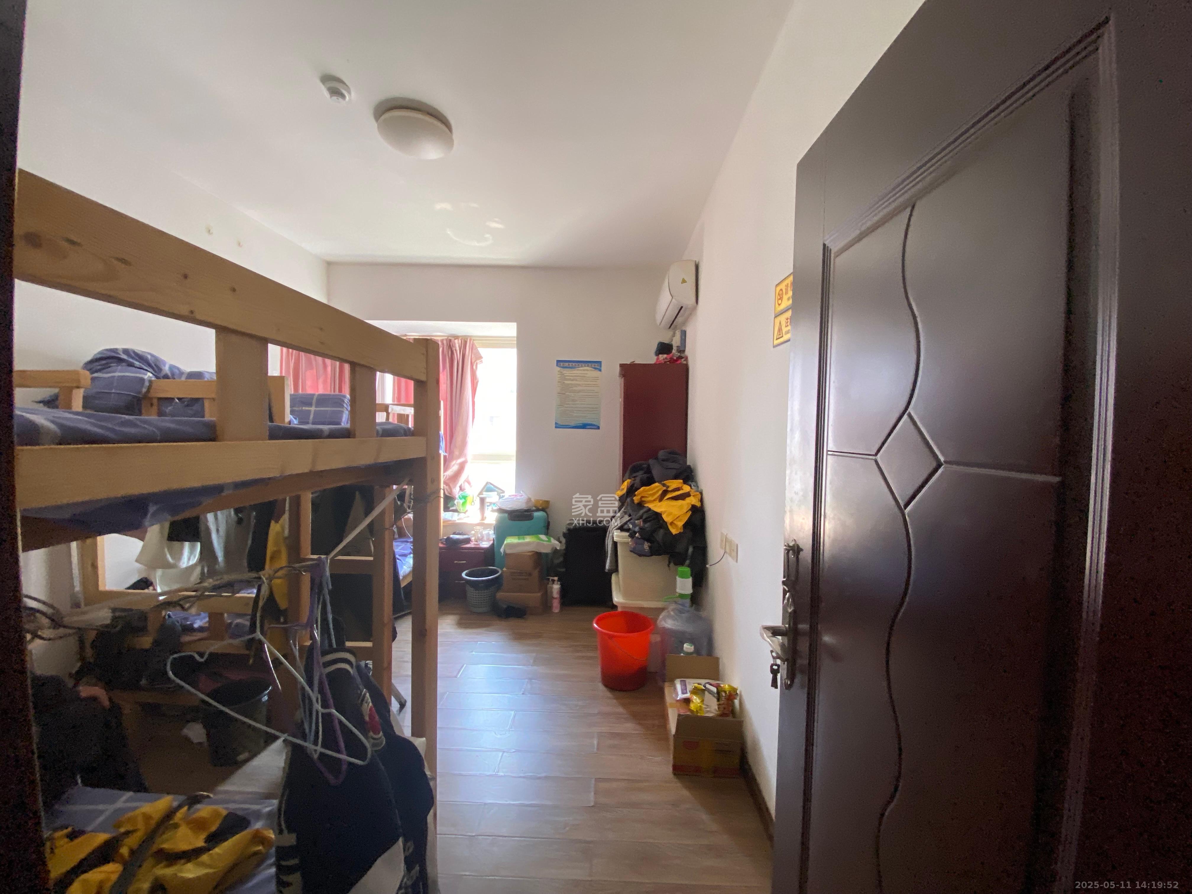 中房F联邦  3室2厅1卫    2300.0元/月 中房F联邦  3室2厅1卫    2300.0元/月室内图