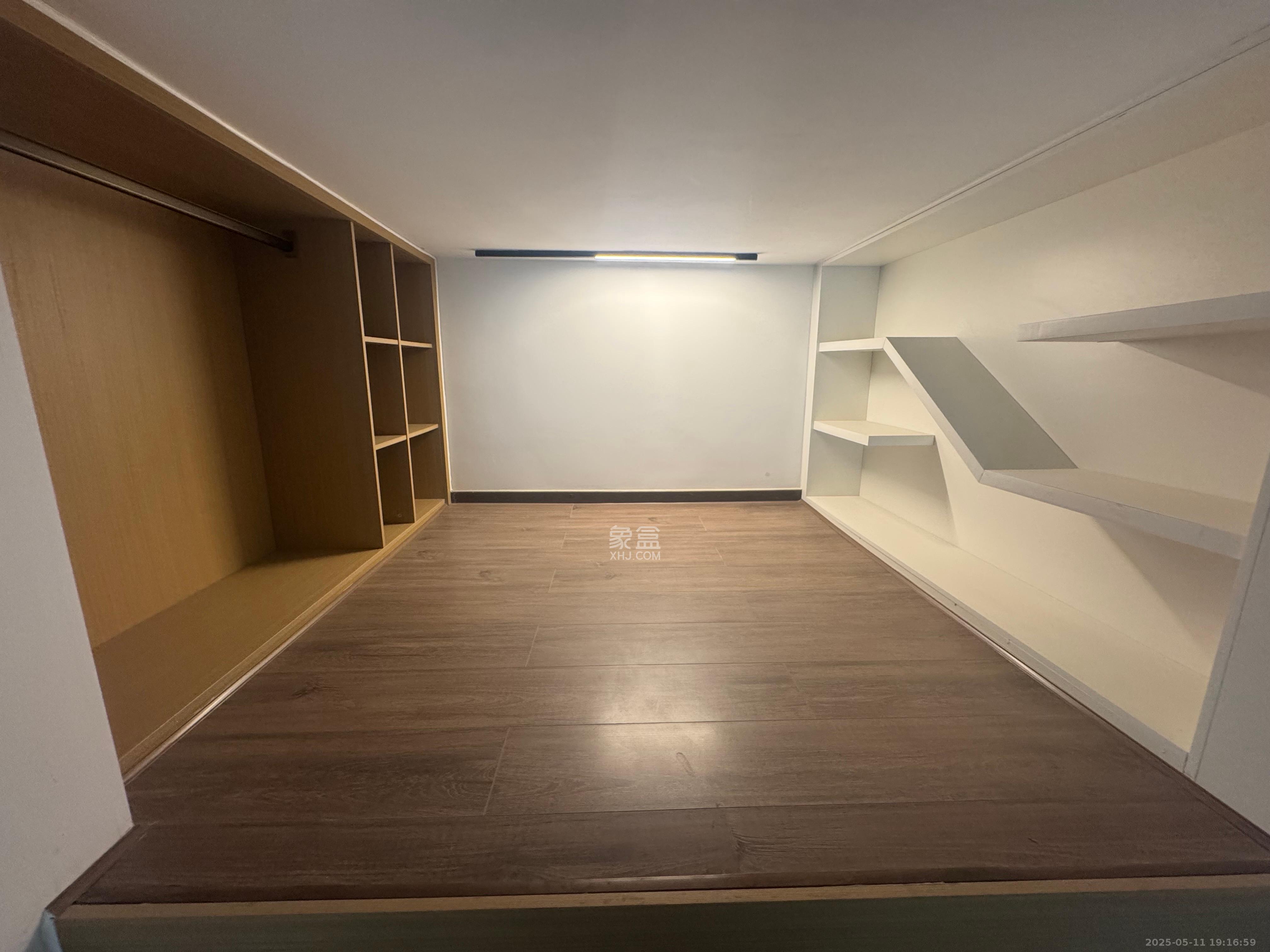 敬天广场 1室1厅1卫 2900.0元/月 敬天广场 1室1厅1卫 2900.0元/月室内图