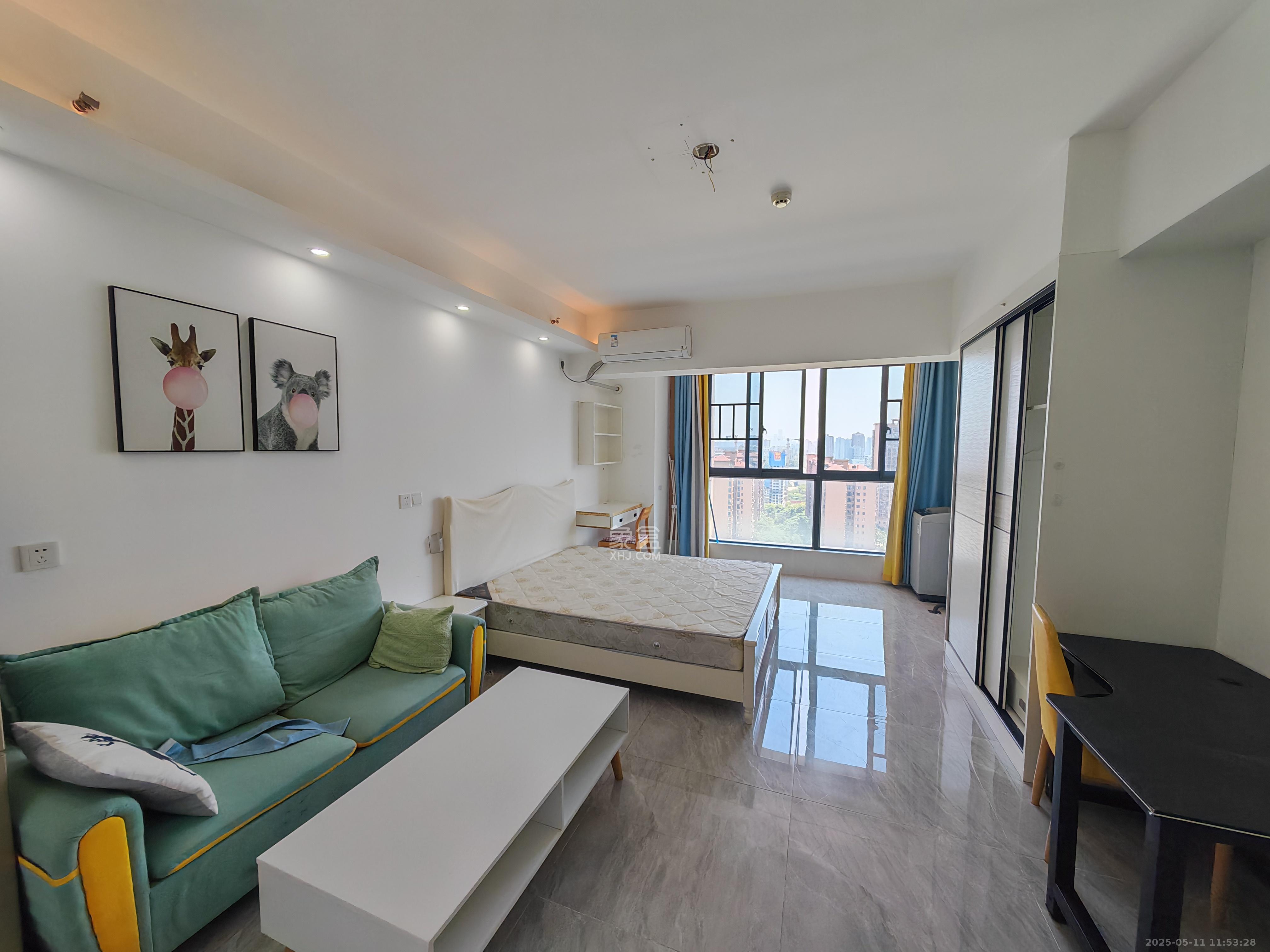 C-park天悦城(紫檀溪苑二期)  1室1厅1卫    1600.0元/月 C-park天悦城(紫檀溪苑二期)  1室1厅1卫    1600.0元/月室内图