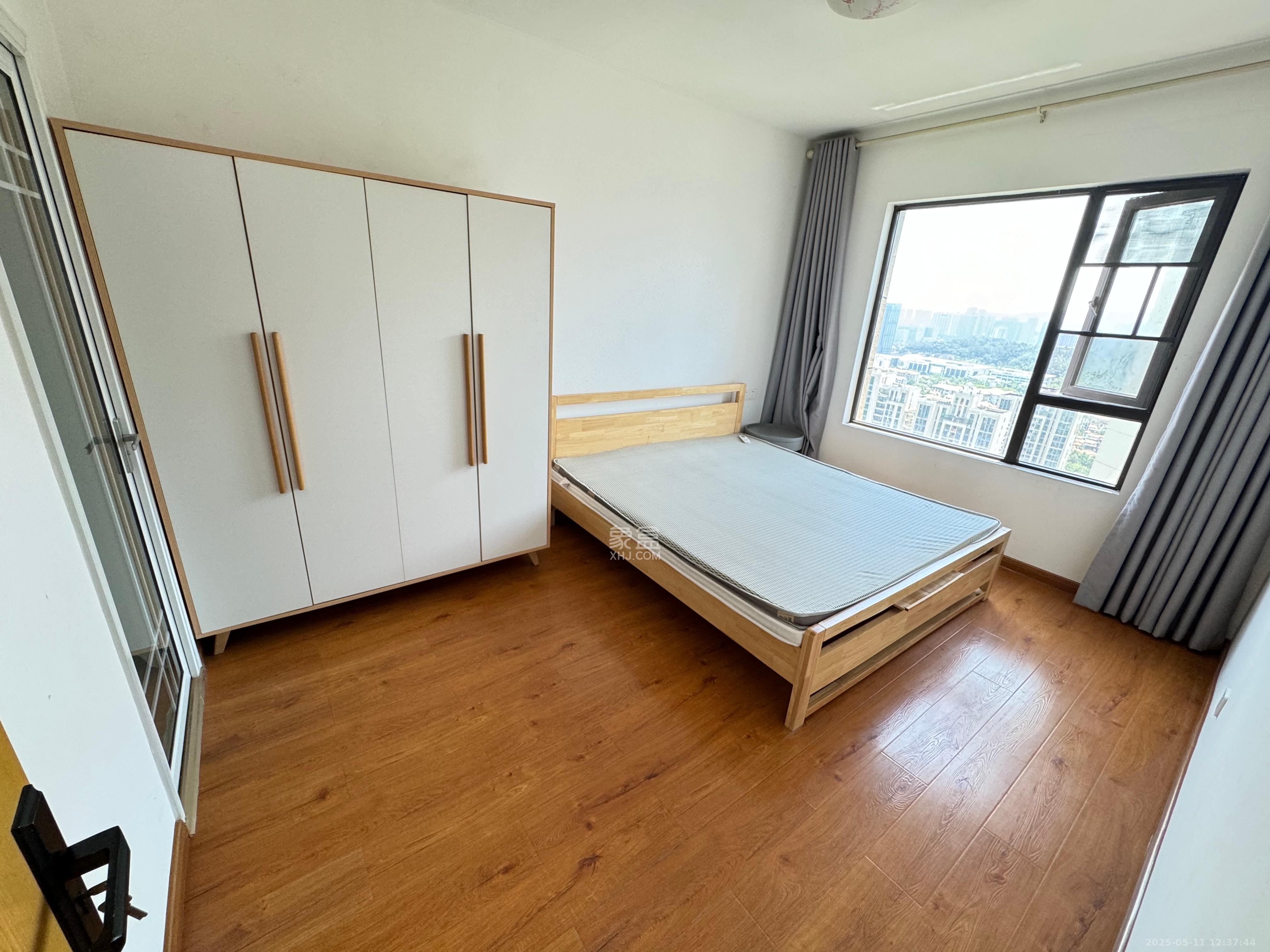 卓越蔚蓝海岸三期 3室2厅2卫 3000.0元/月 卓越蔚蓝海岸三期 3室2厅2卫 3000.0元/月室内图