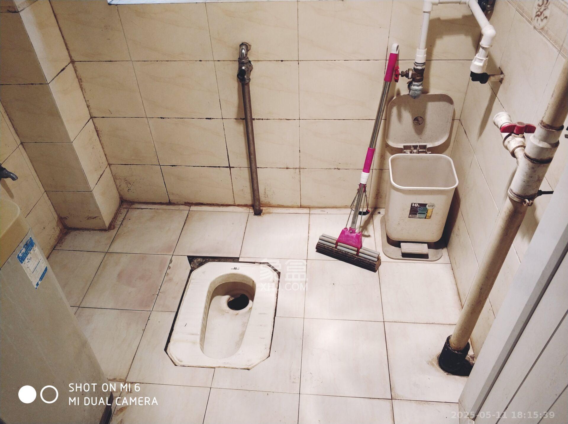 景芳苑  3室2厅1卫    1200.0元/月 景芳苑  3室2厅1卫    1200.0元/月室内图