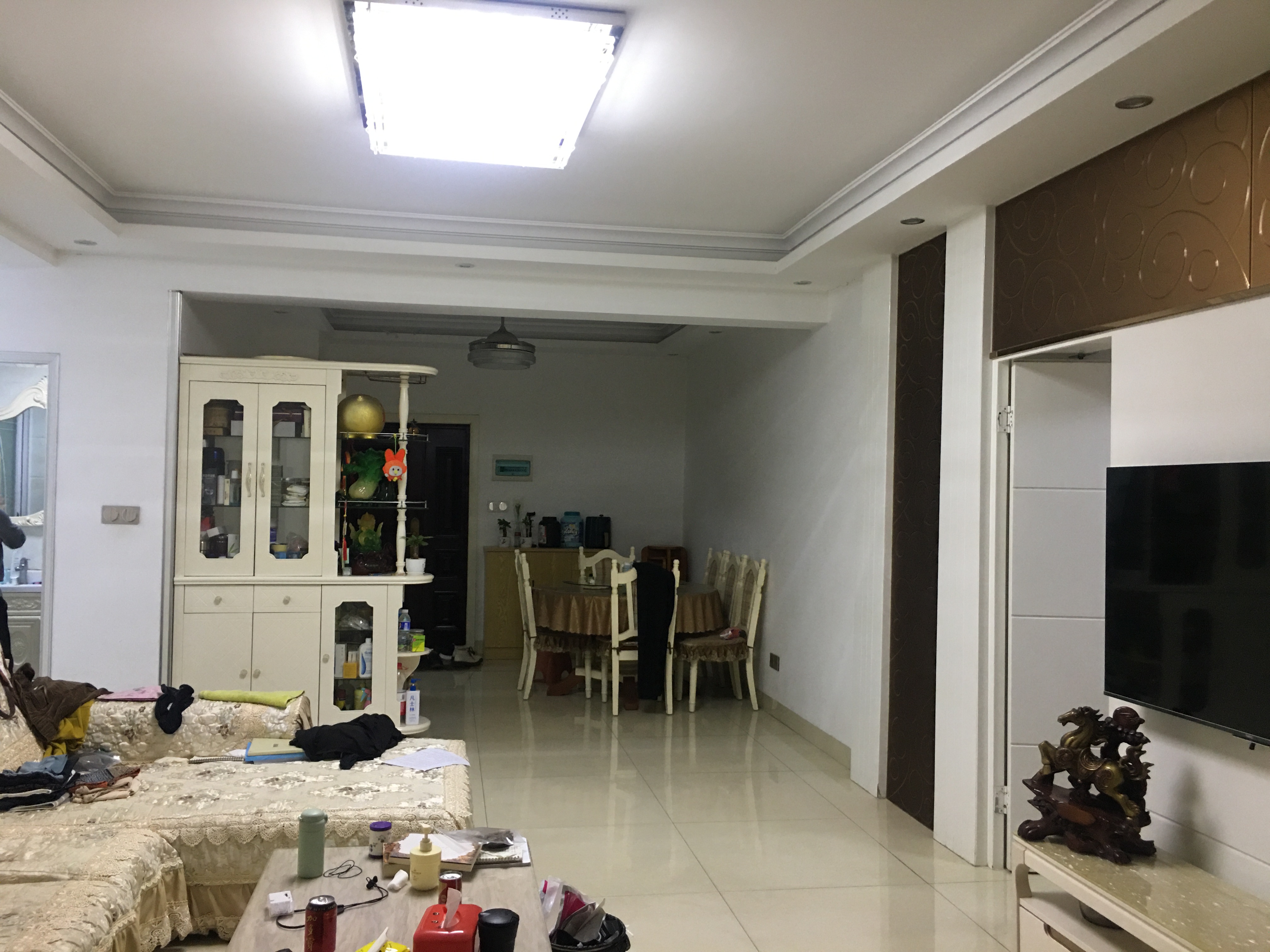 世纪嘉苑  3室2厅2卫   2800.00元/月室内图1