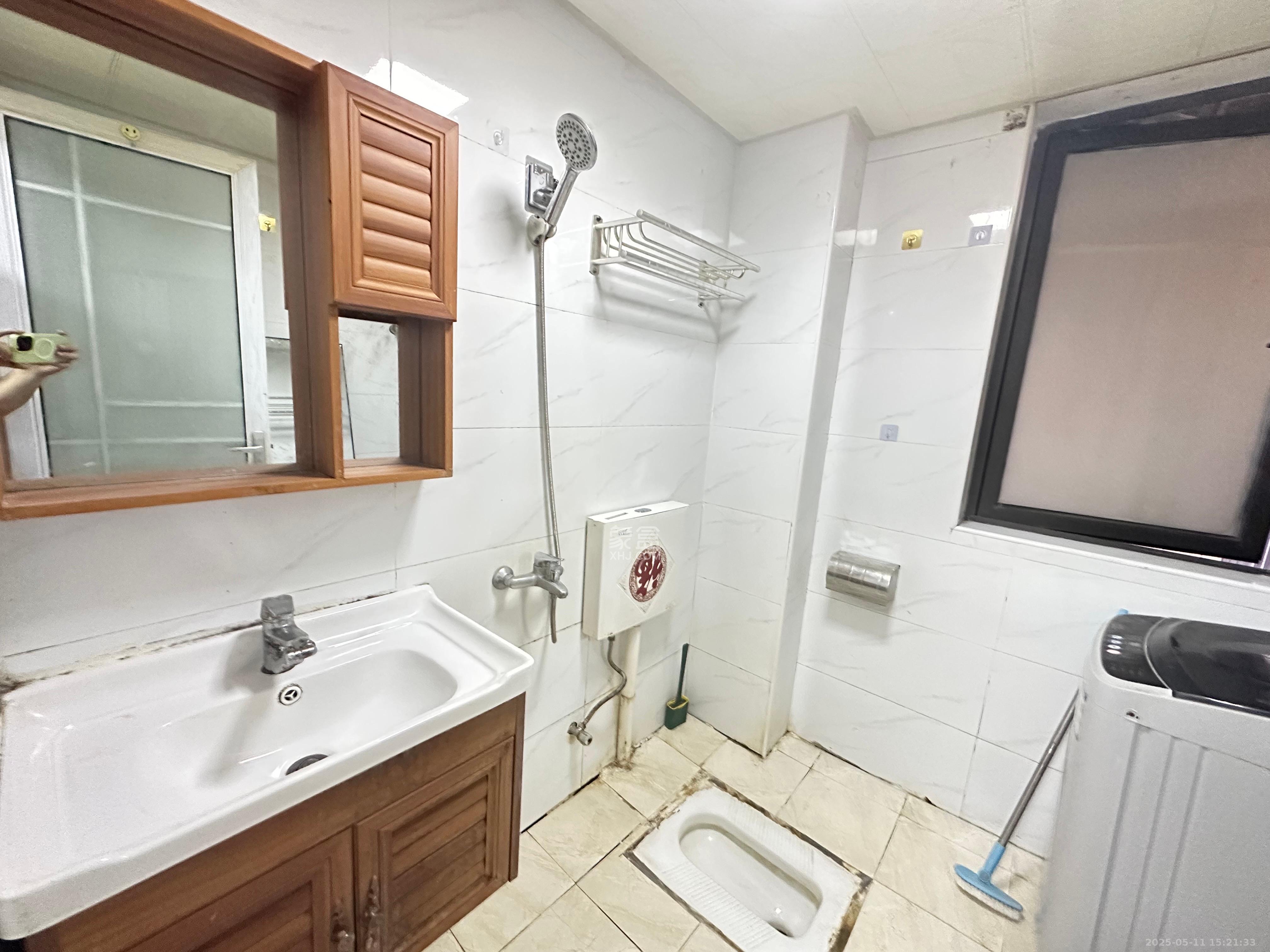 东宜兰园 1室1厅1卫 1100.0元/月 东宜兰园 1室1厅1卫 1100.0元/月室内图