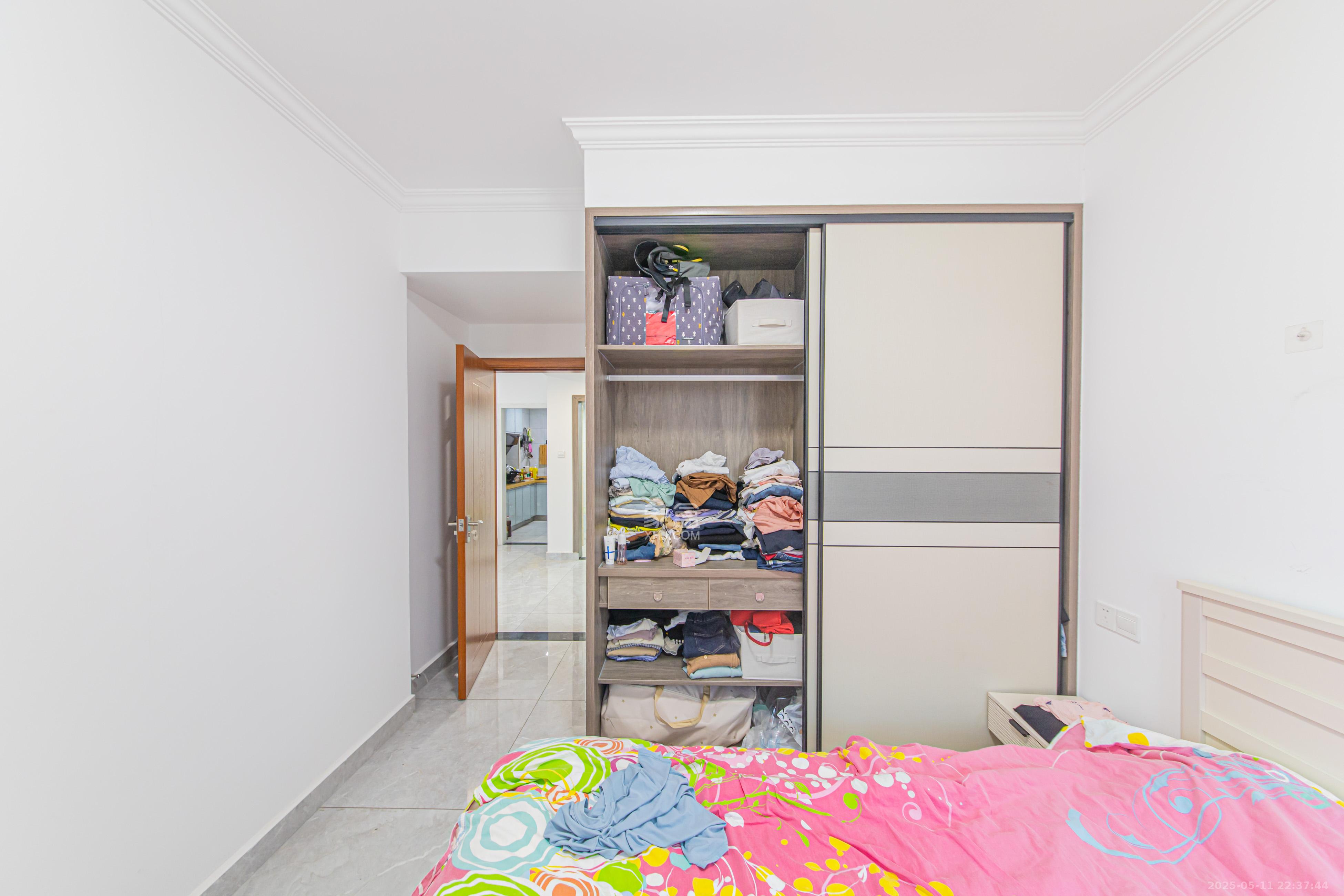 鑫远翡丽郡(鑫远翡丽雅苑) 3室2厅1卫 112.0万 鑫远翡丽郡(鑫远翡丽雅苑) 3室2厅1卫 112.0万卧室