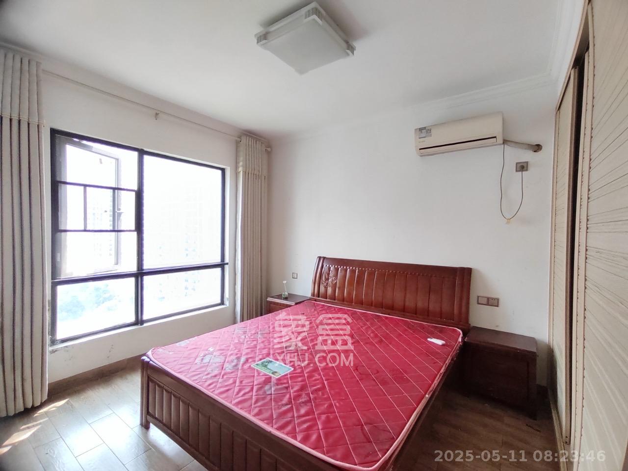 达美D6区  3室2厅1卫   2700.00元/月室内图