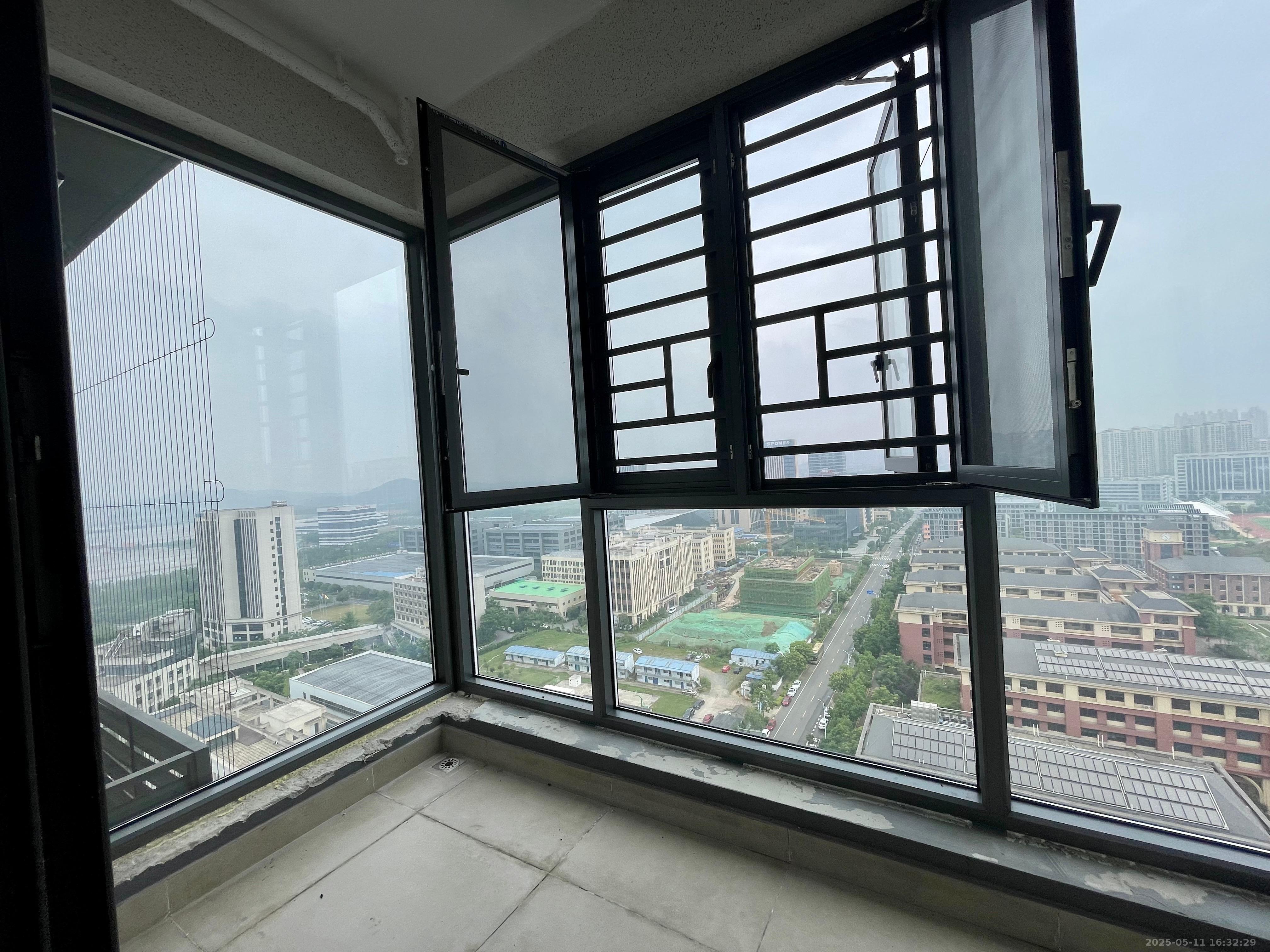 保利恒伟时光印象  4室2厅2卫    3000.0元/月 保利恒伟时光印象  4室2厅2卫    3000.0元/月室内图