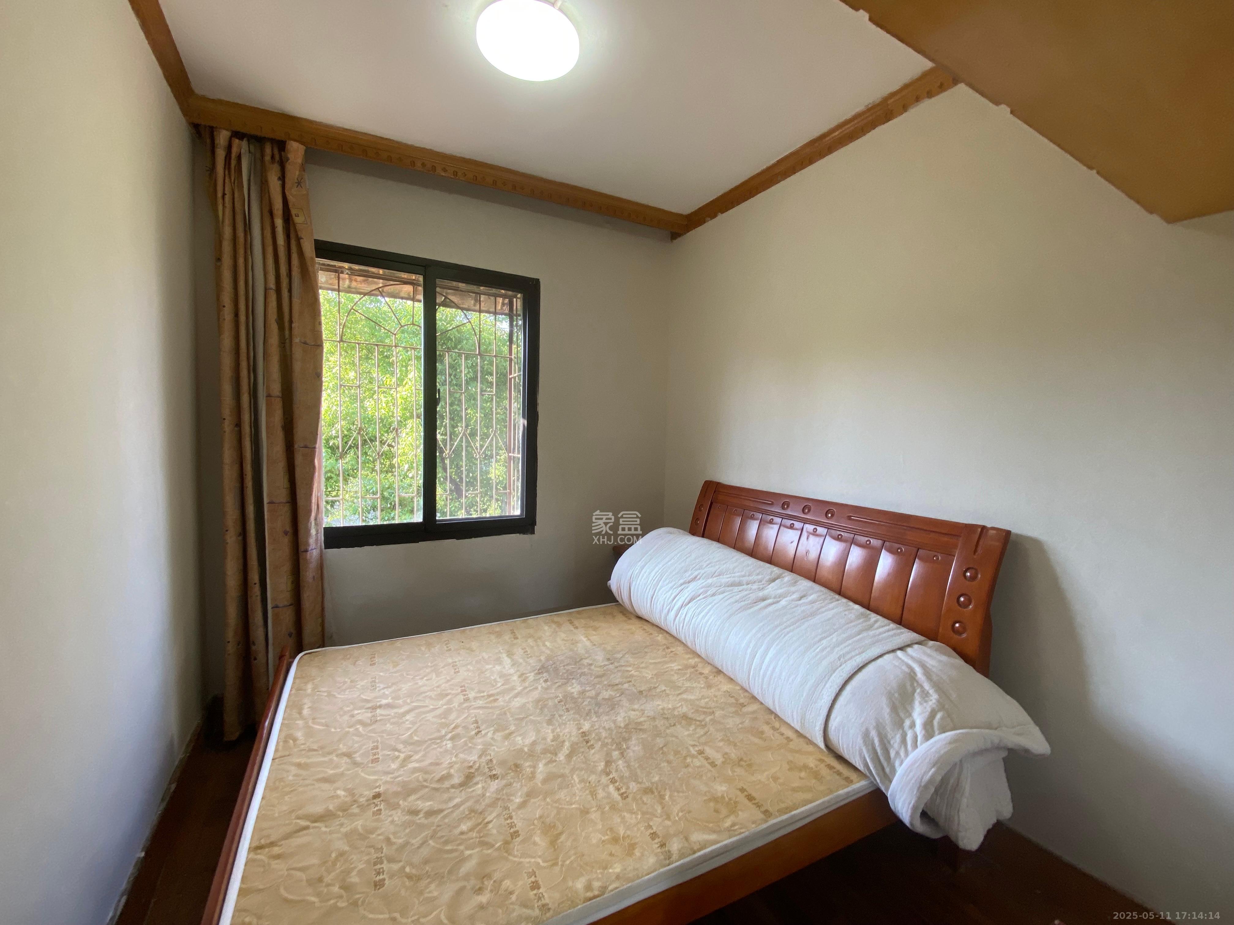 欣欣新村  2室1厅1卫   1500.00元/月室内图