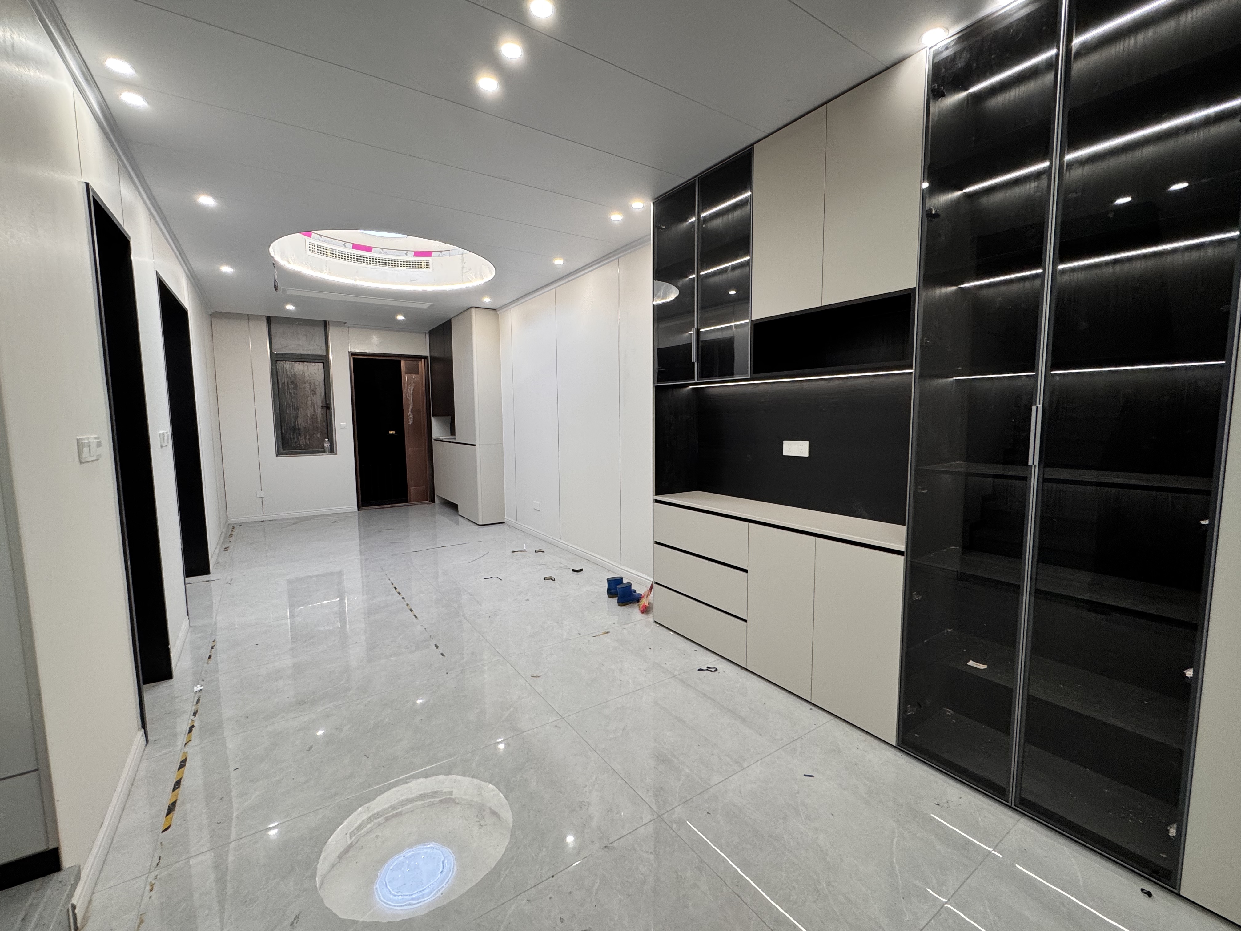 大华锦绣海岸一期 7室2厅6卫 20000.0元/月 大华锦绣海岸一期 7室2厅6卫 20000.0元/月室内图