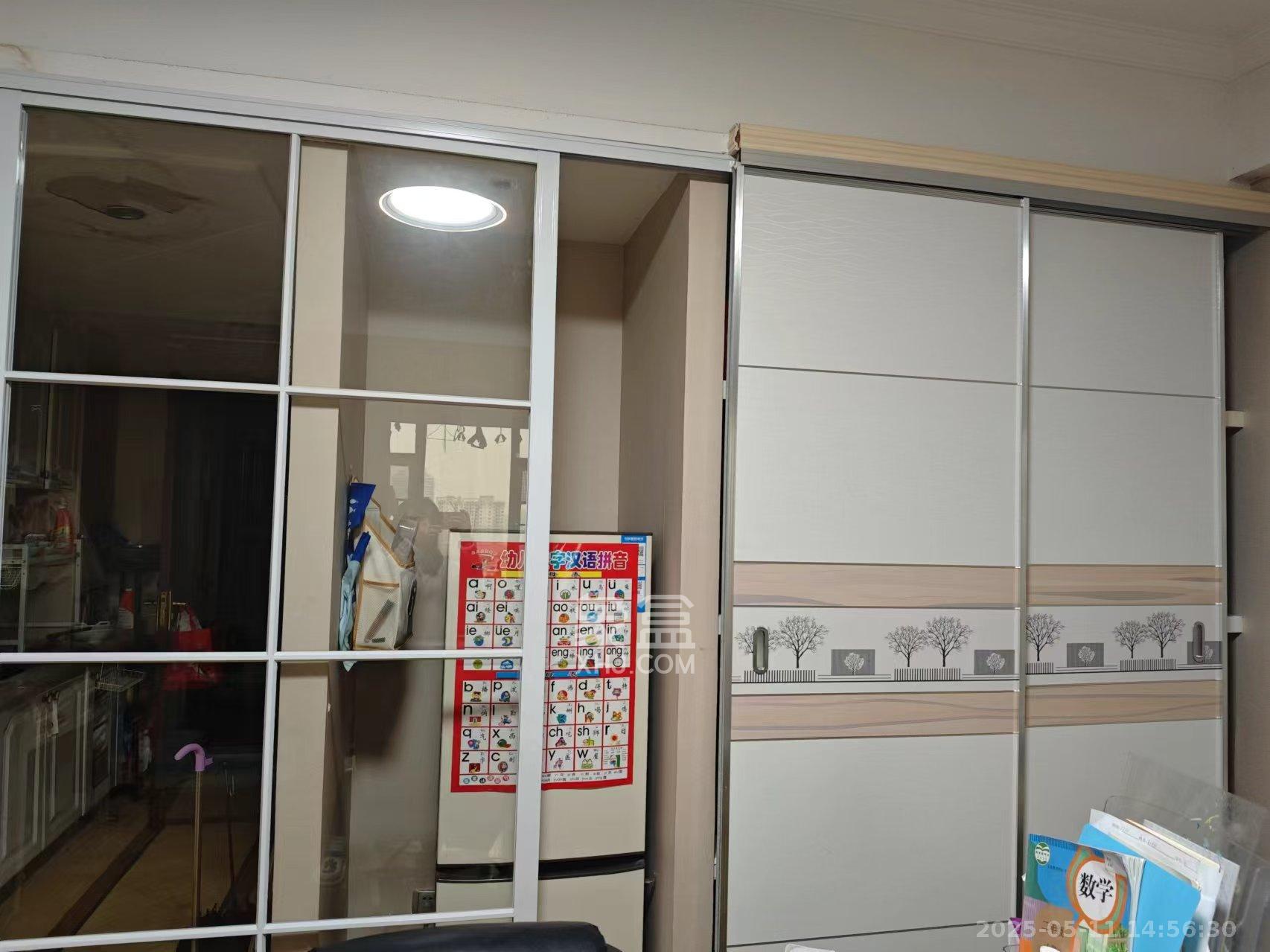 沁园春御院  1室1厅1卫   1800.00元/月室内图