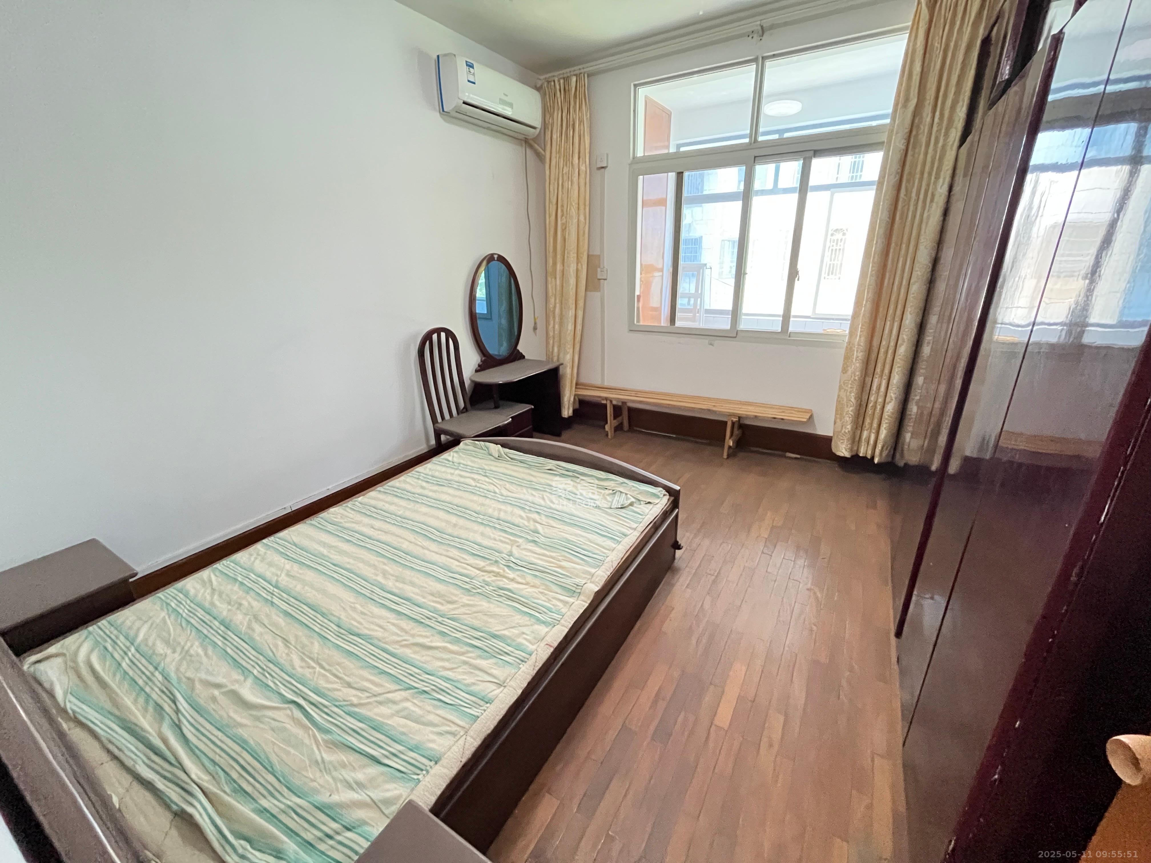 林业厅宿舍 3室2厅1卫 2200.0元/月 林业厅宿舍 3室2厅1卫 2200.0元/月室内图