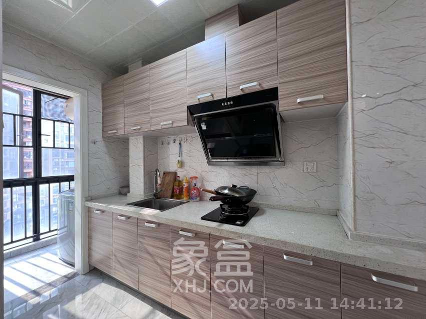 荣悦台  1室1厅1卫   2000.00元/月室内图