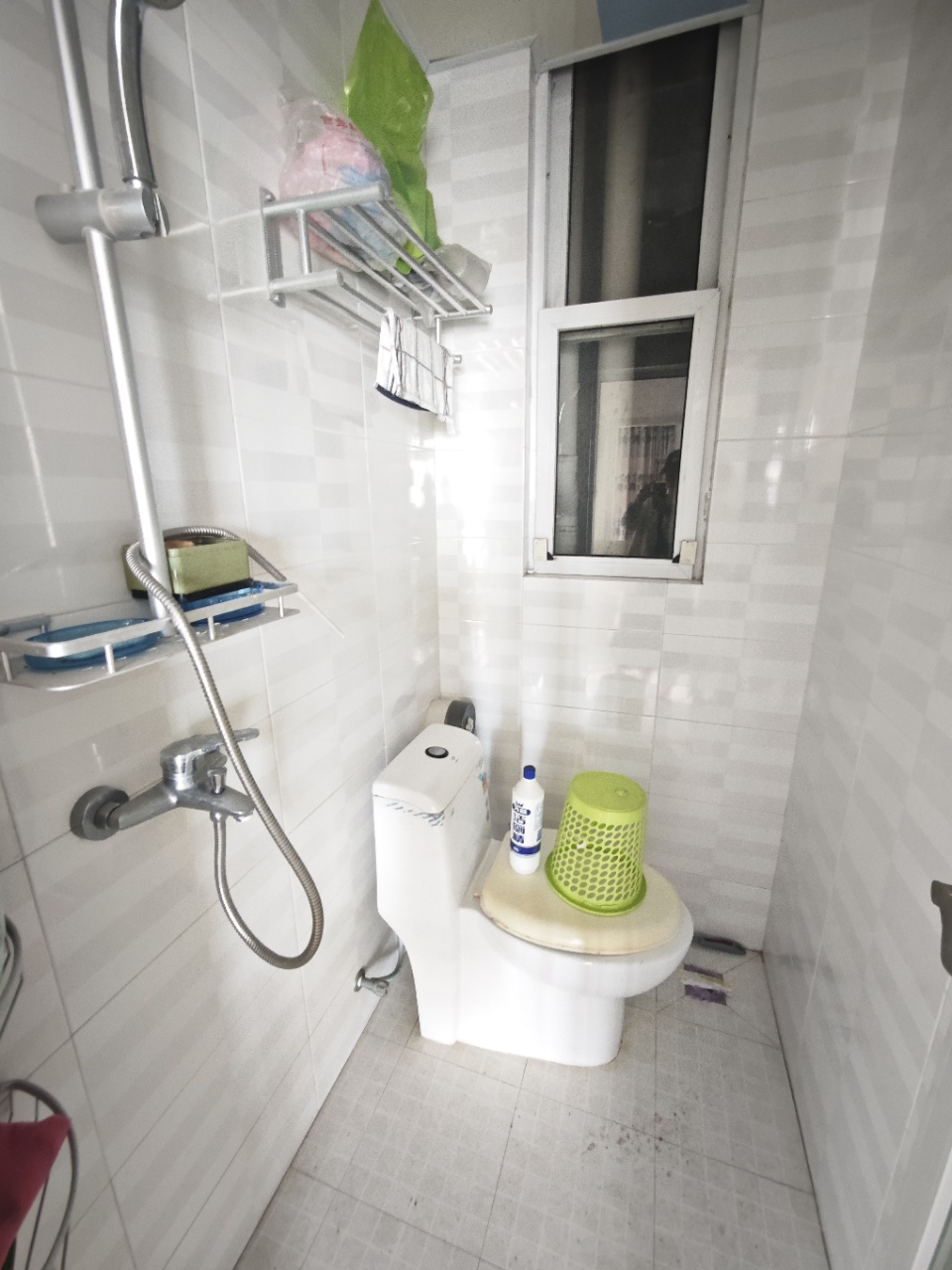 碧水名城  2室2厅1卫    96.0万 碧水名城  2室2厅1卫    96.0万客厅