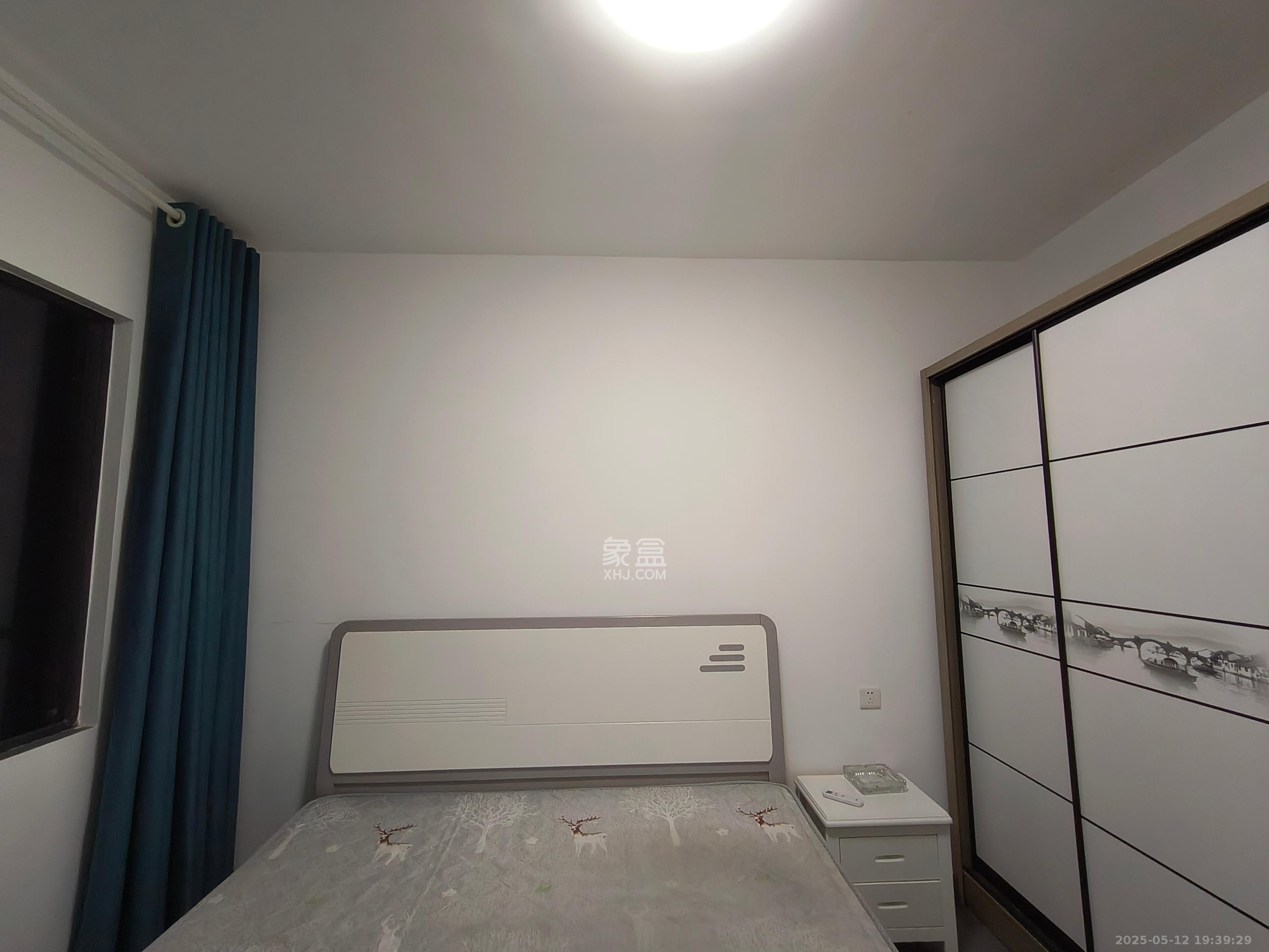 日盛湖湘花苑  4室2厅2卫   3500.00元/月室内图