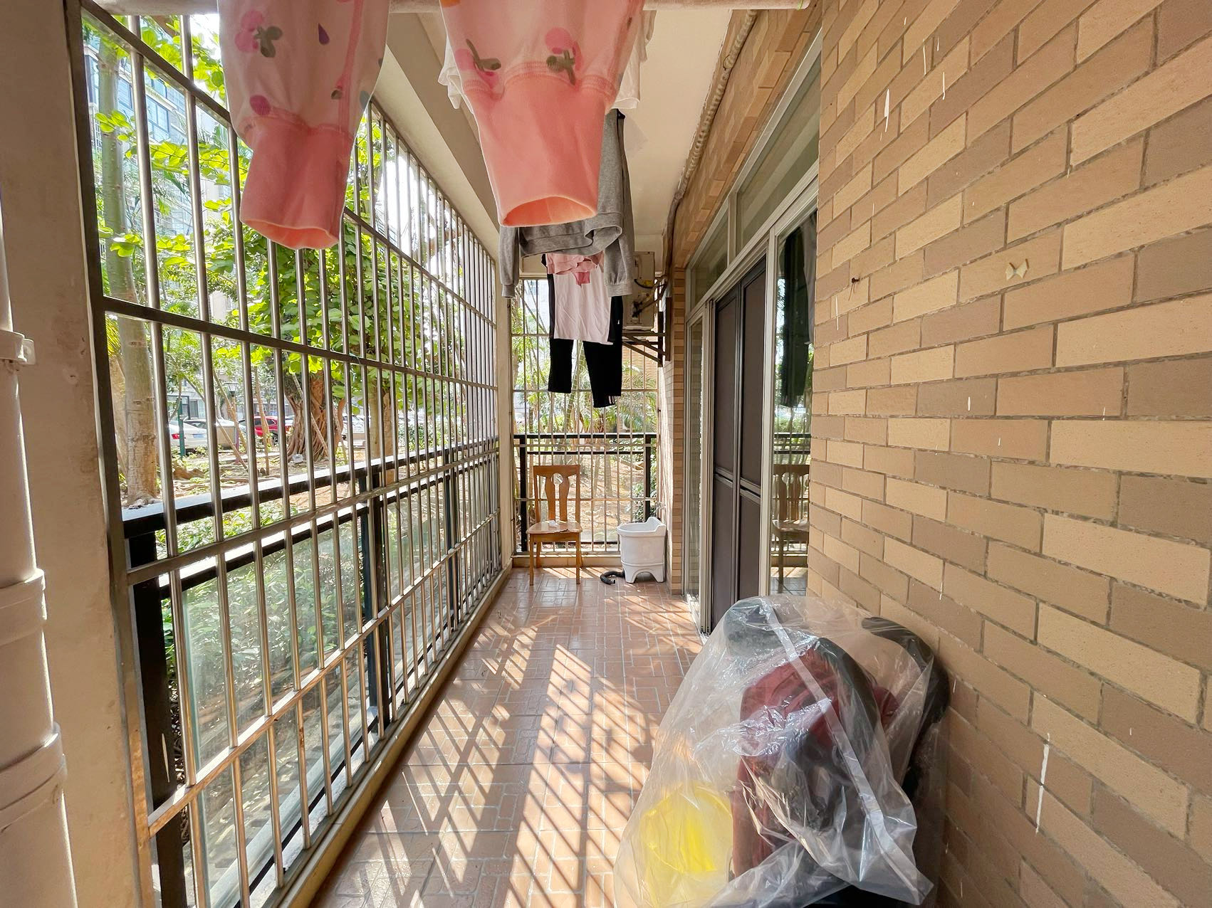 宝源花园  2室2厅1卫   98.00万室内图