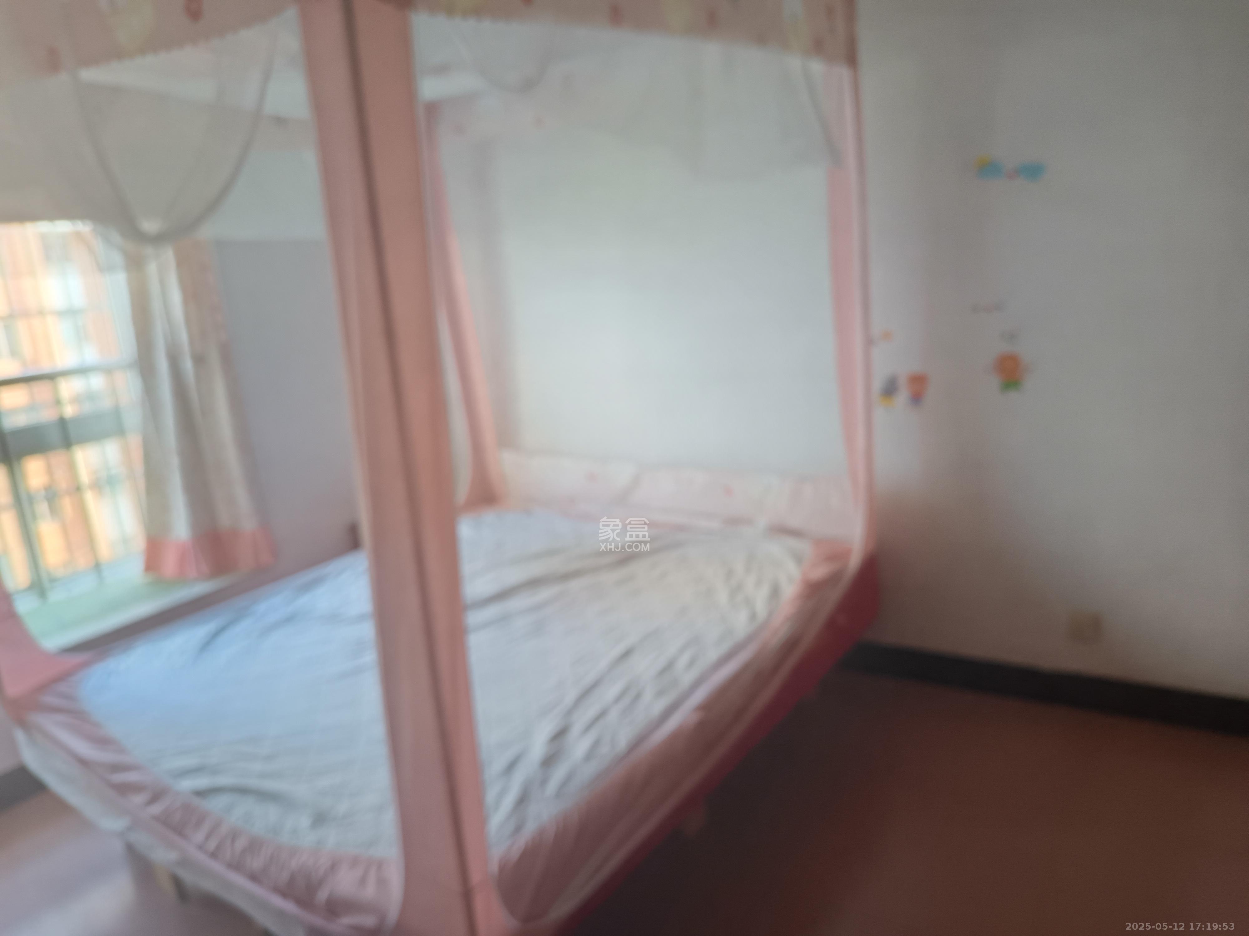 晶华美地  2室1厅1卫   1900.00元/月室内图