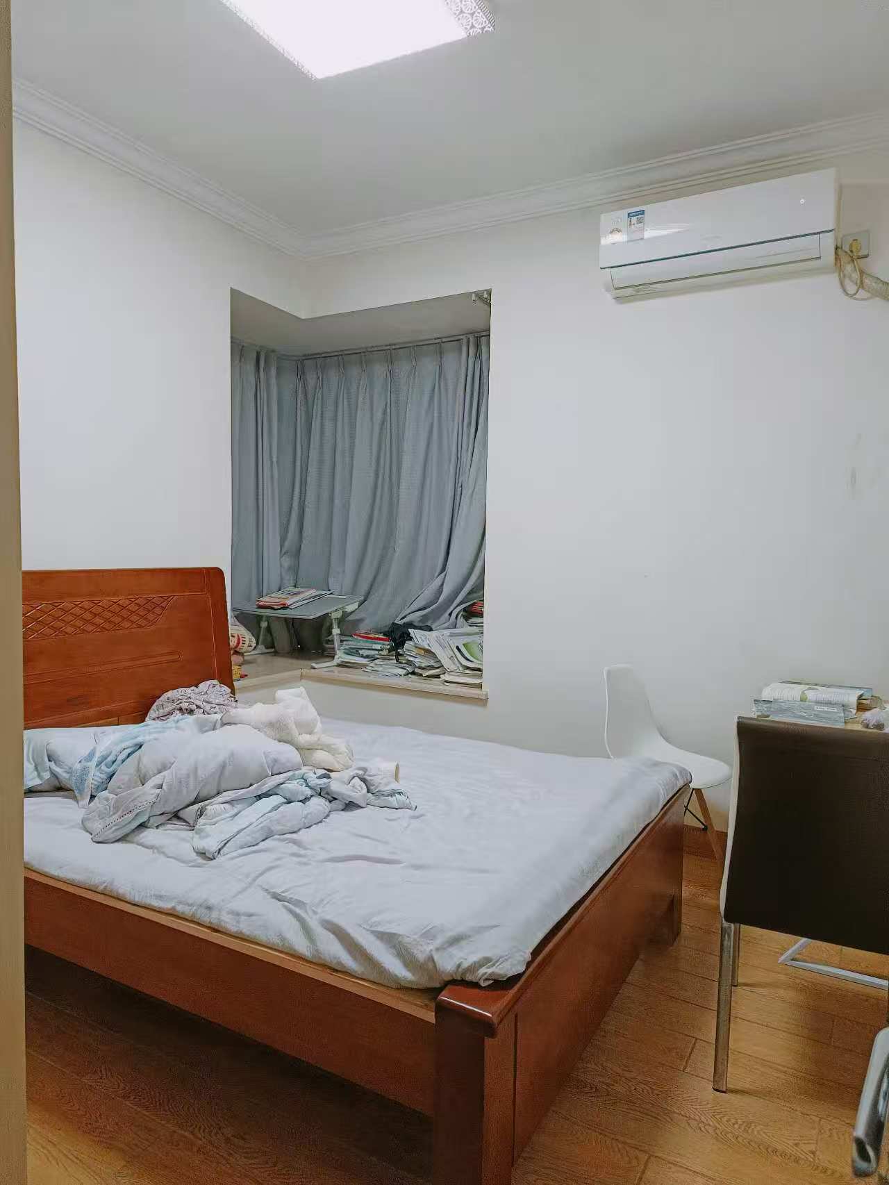 昌茂水木清华  2室2厅1卫    115.0万 昌茂水木清华  2室2厅1卫    115.0万室内图