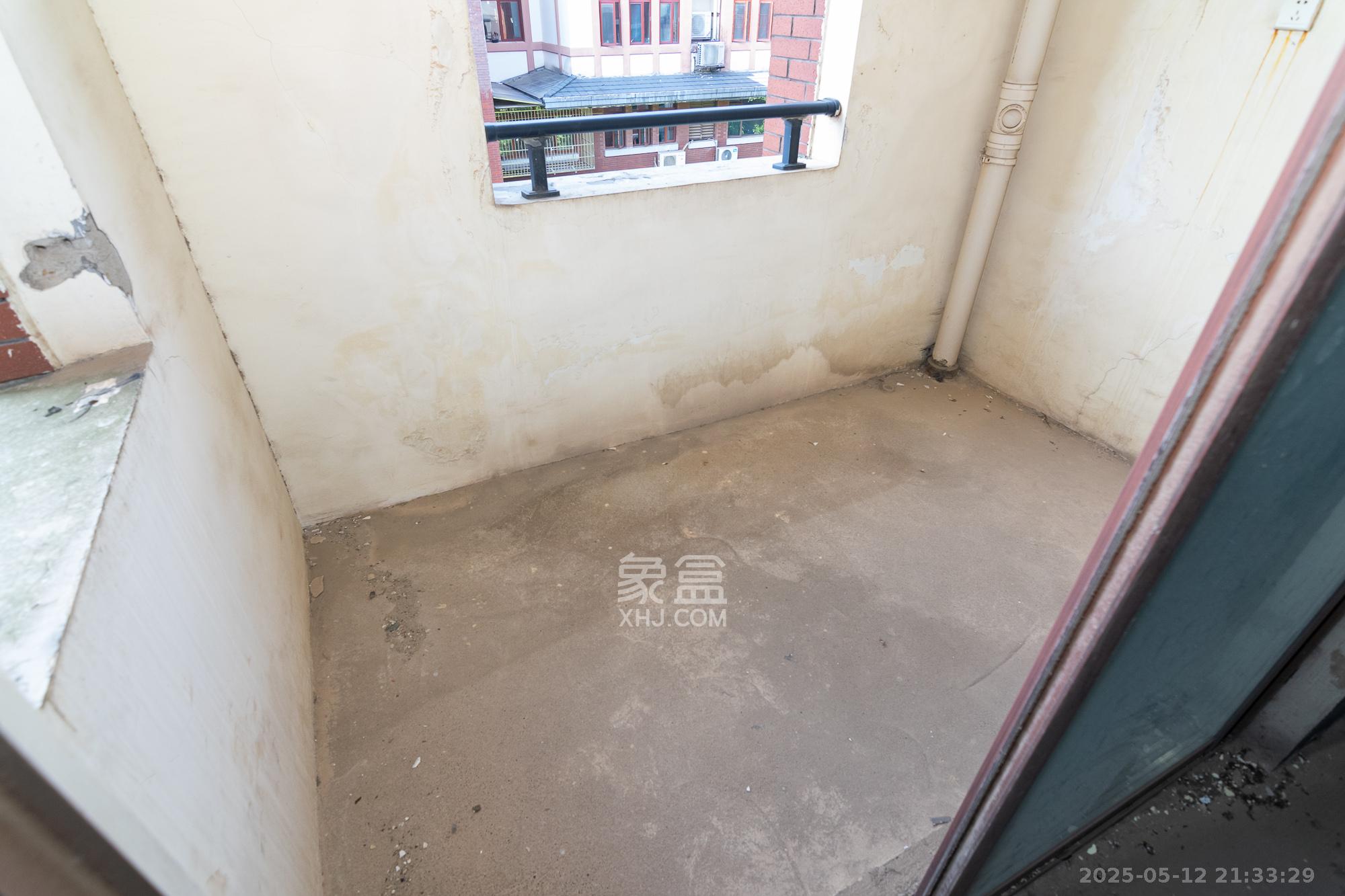 熙庭原著(房聚云台府)  6室2厅2卫    146.0万 熙庭原著(房聚云台府)  6室2厅2卫    146.0万阳台