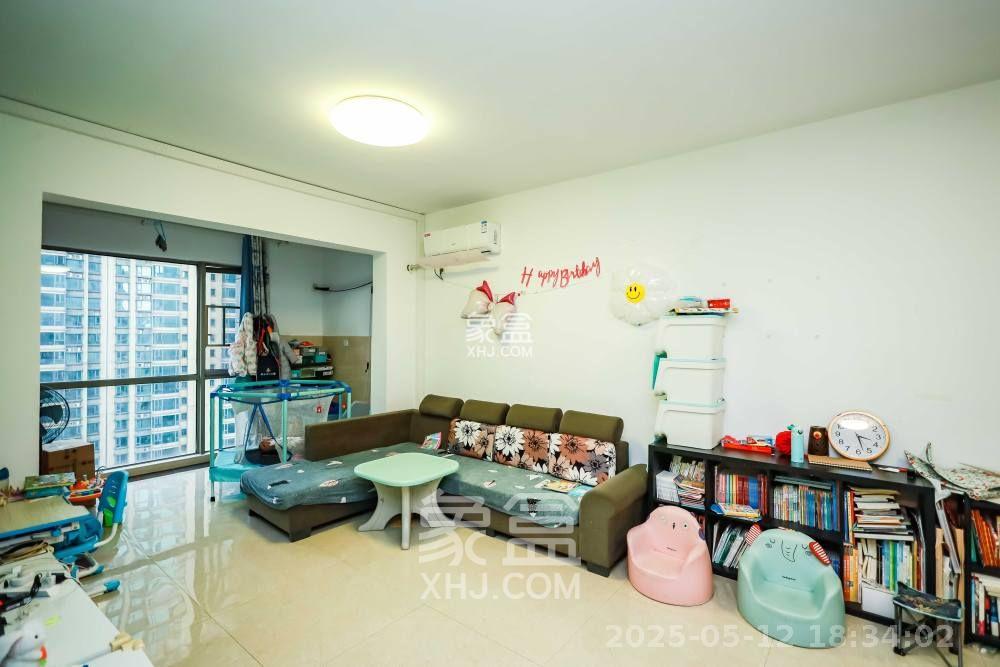 万象府台  3室2厅1卫   3600.00元/月室内图