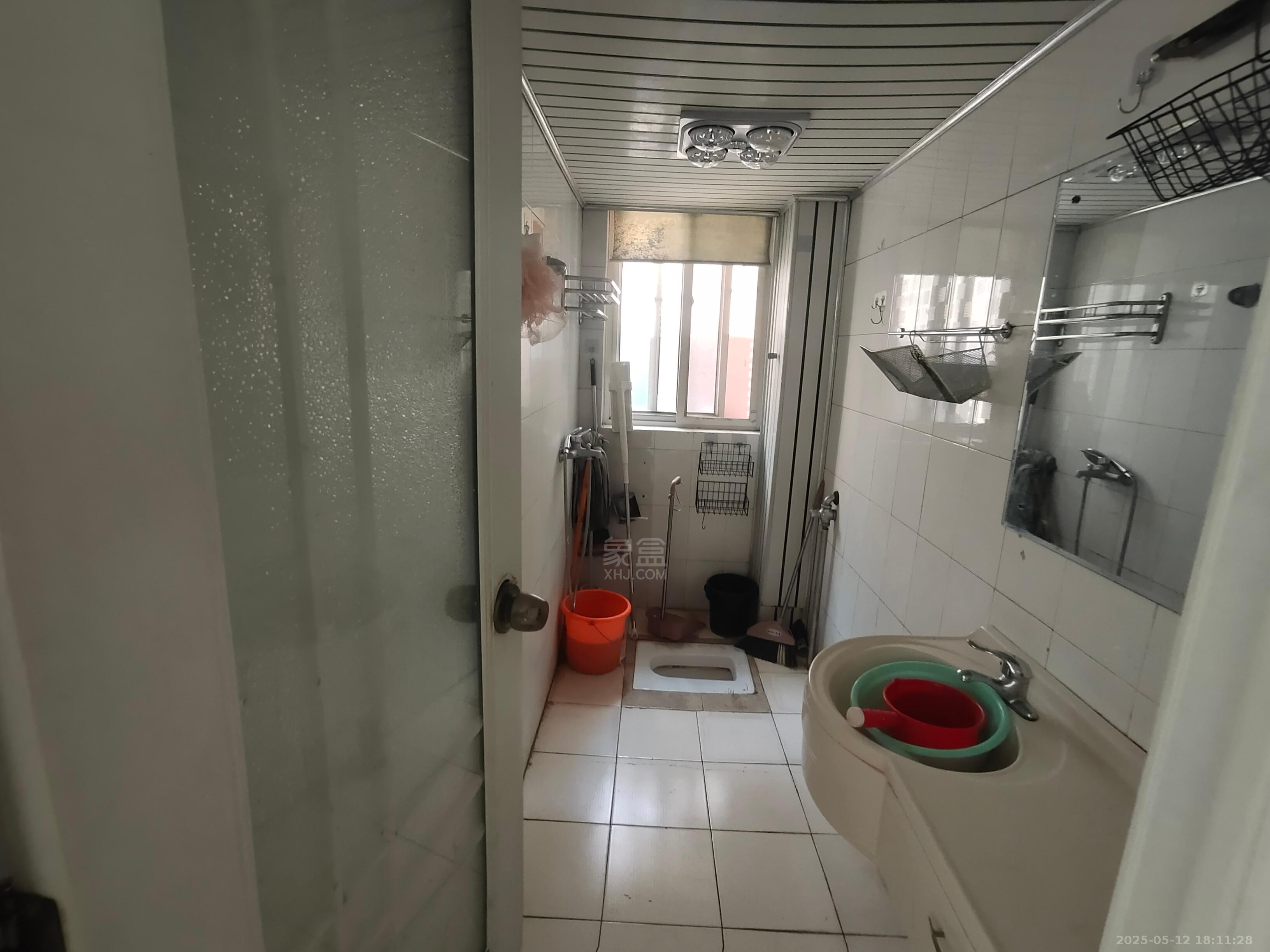 嘉园小区 2室2厅1卫 1000.0元/月 嘉园小区 2室2厅1卫 1000.0元/月室内图