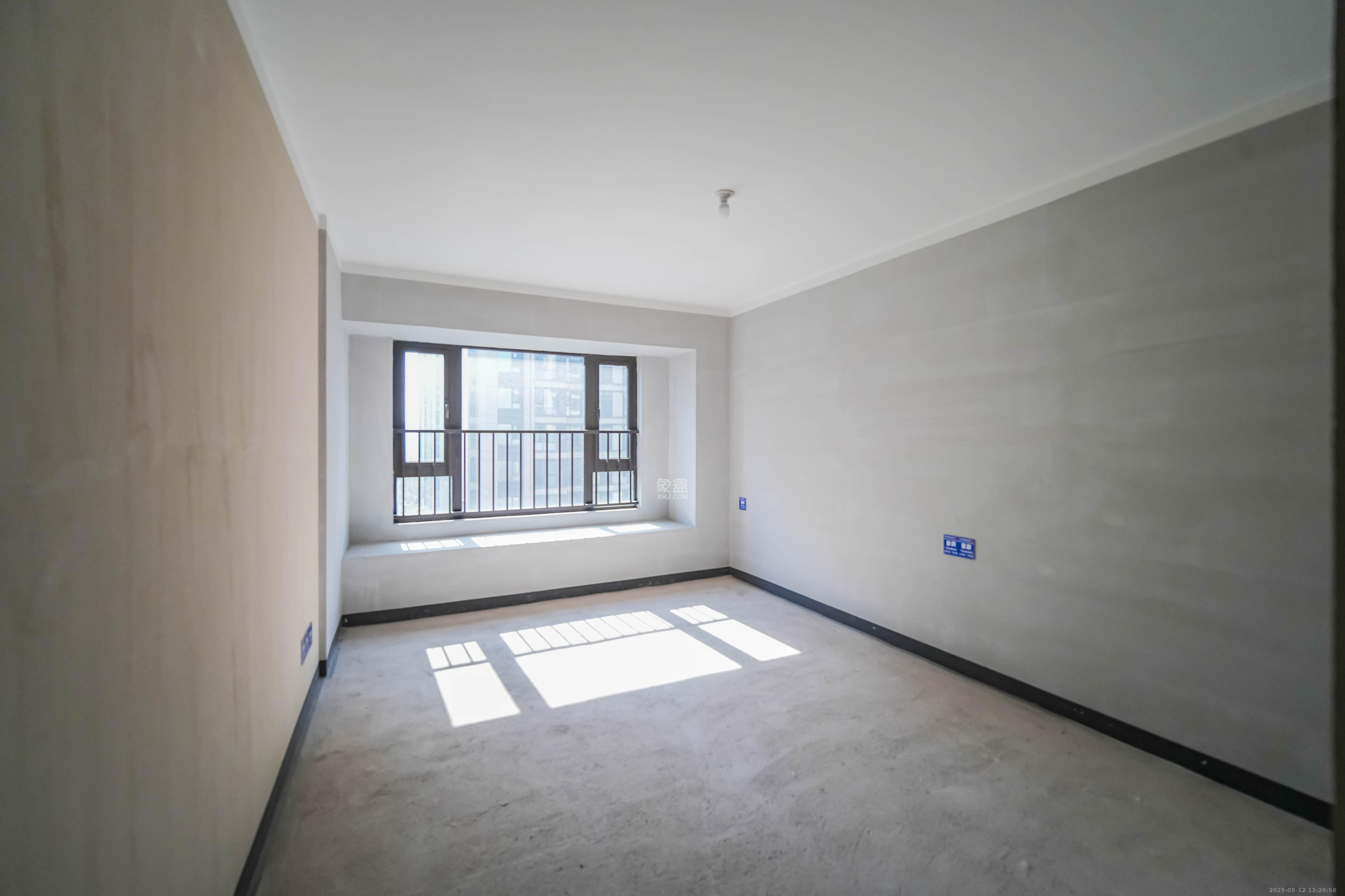 建发玖洲和玺  4室2厅1卫   190.00万其他