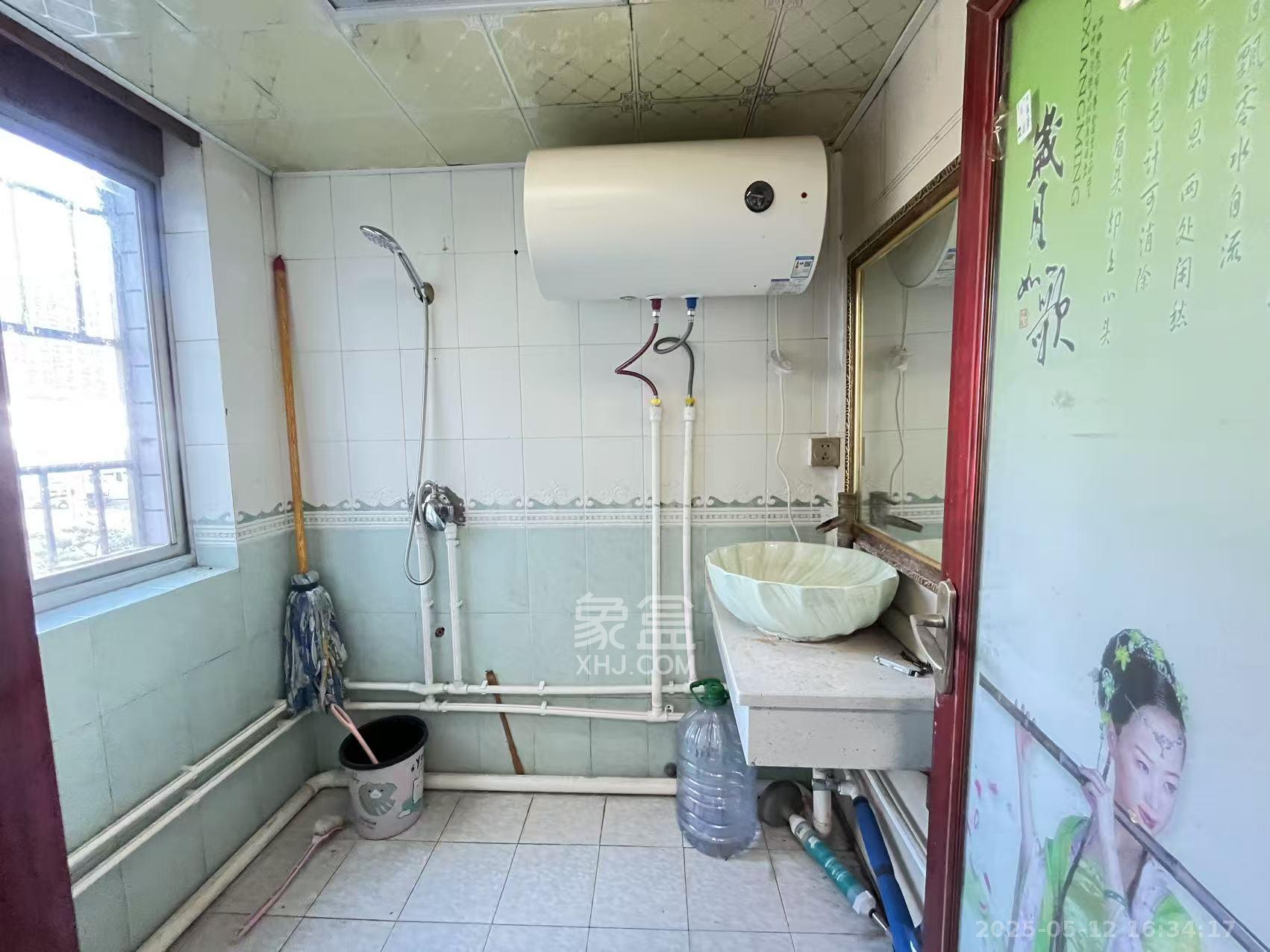湘湖一村（三湘五金水暖机电市场）  5室2厅4卫   2800.00元/月室内图