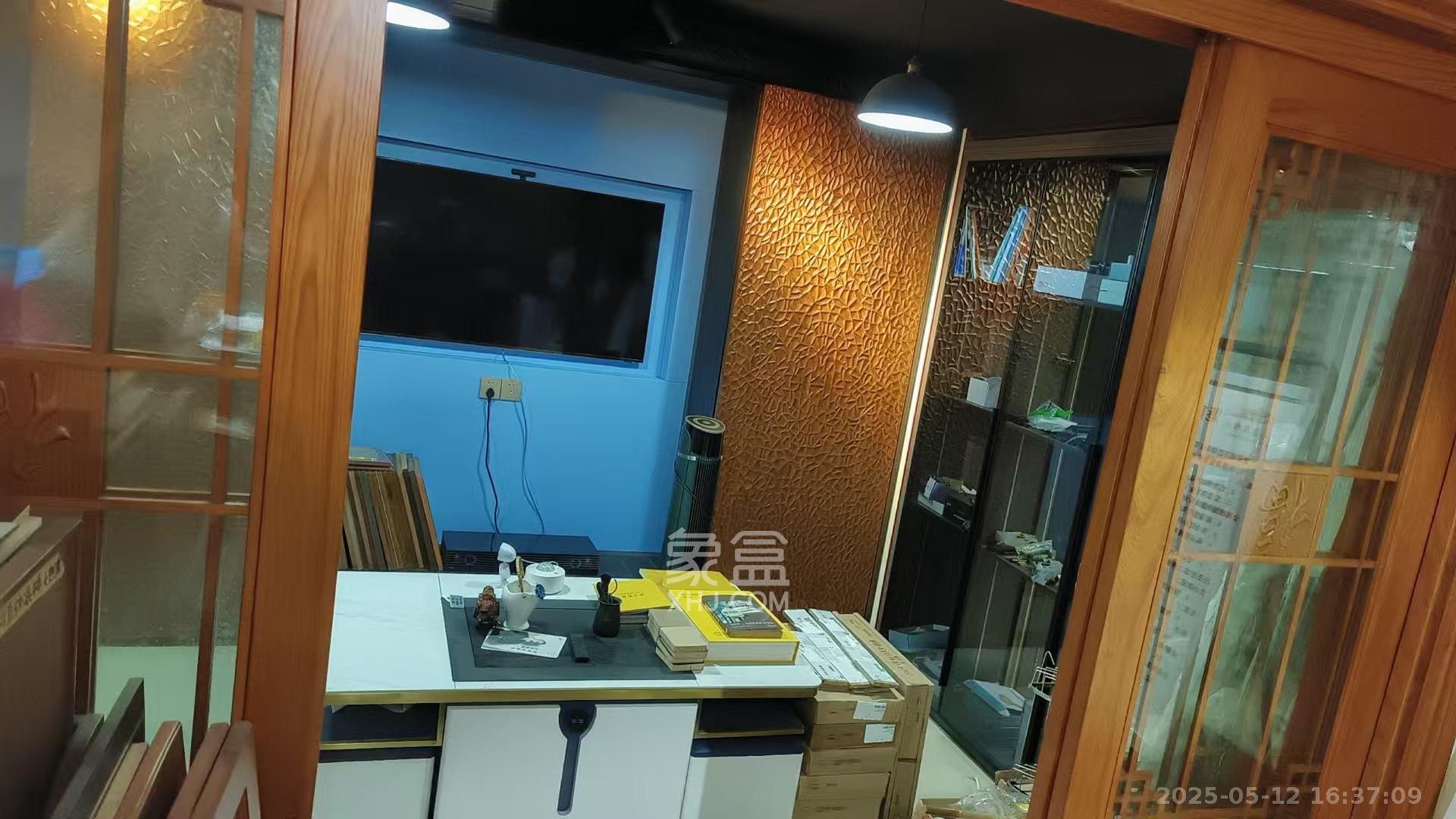 吉联小区(红墅湾) 4室2厅2卫 4100.0元/月 吉联小区(红墅湾) 4室2厅2卫 4100.0元/月室内图