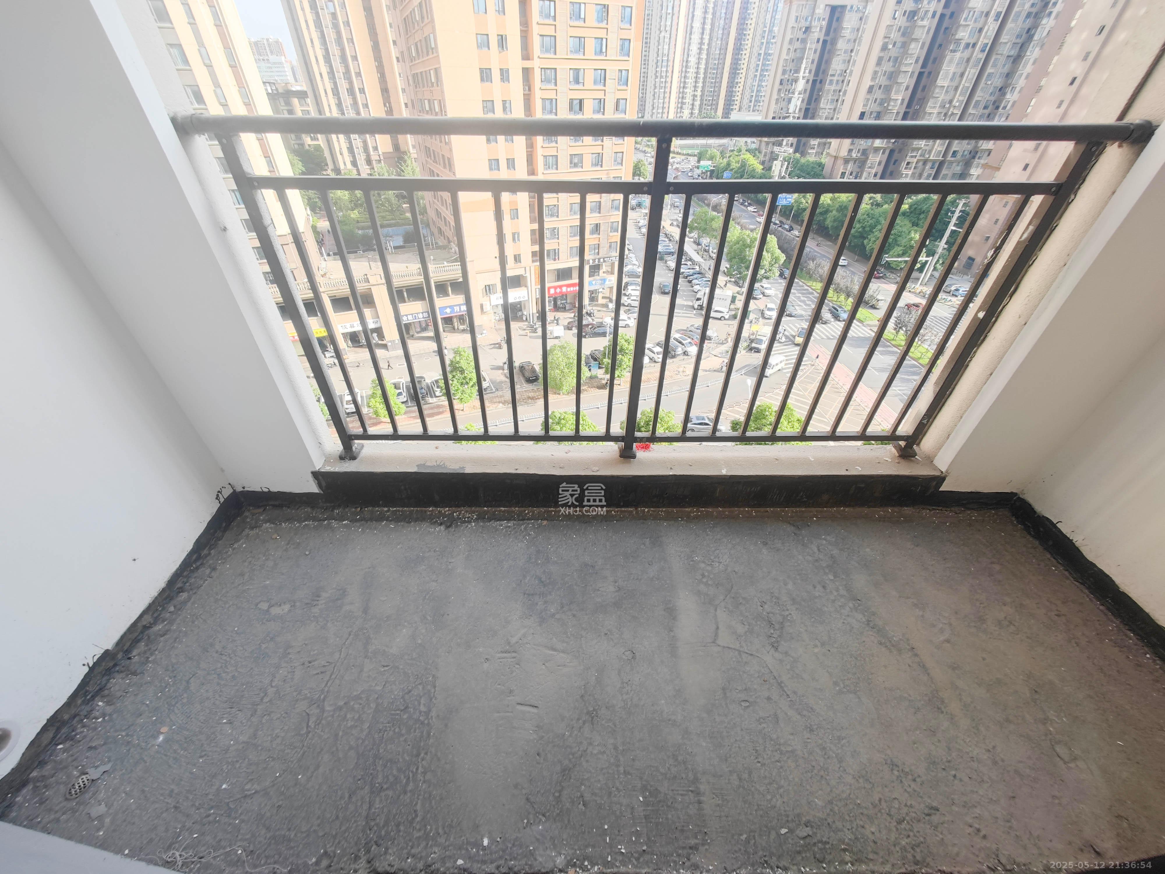 润和翰文府  3室2厅1卫    93.8万阳台