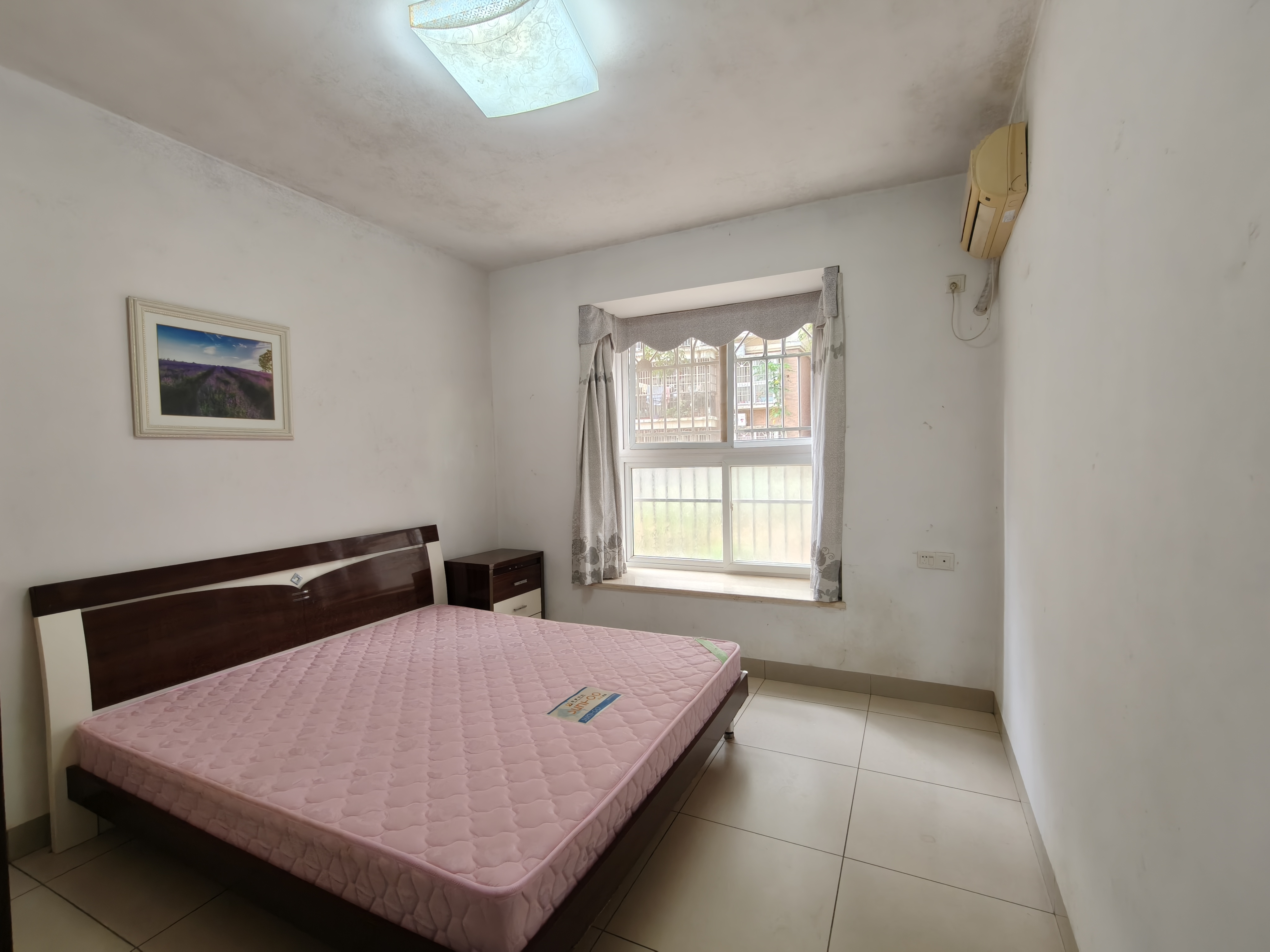 海岛阳光一期  1室0厅0卫    2600.0元/月 海岛阳光一期  1室0厅0卫    2600.0元/月室内图