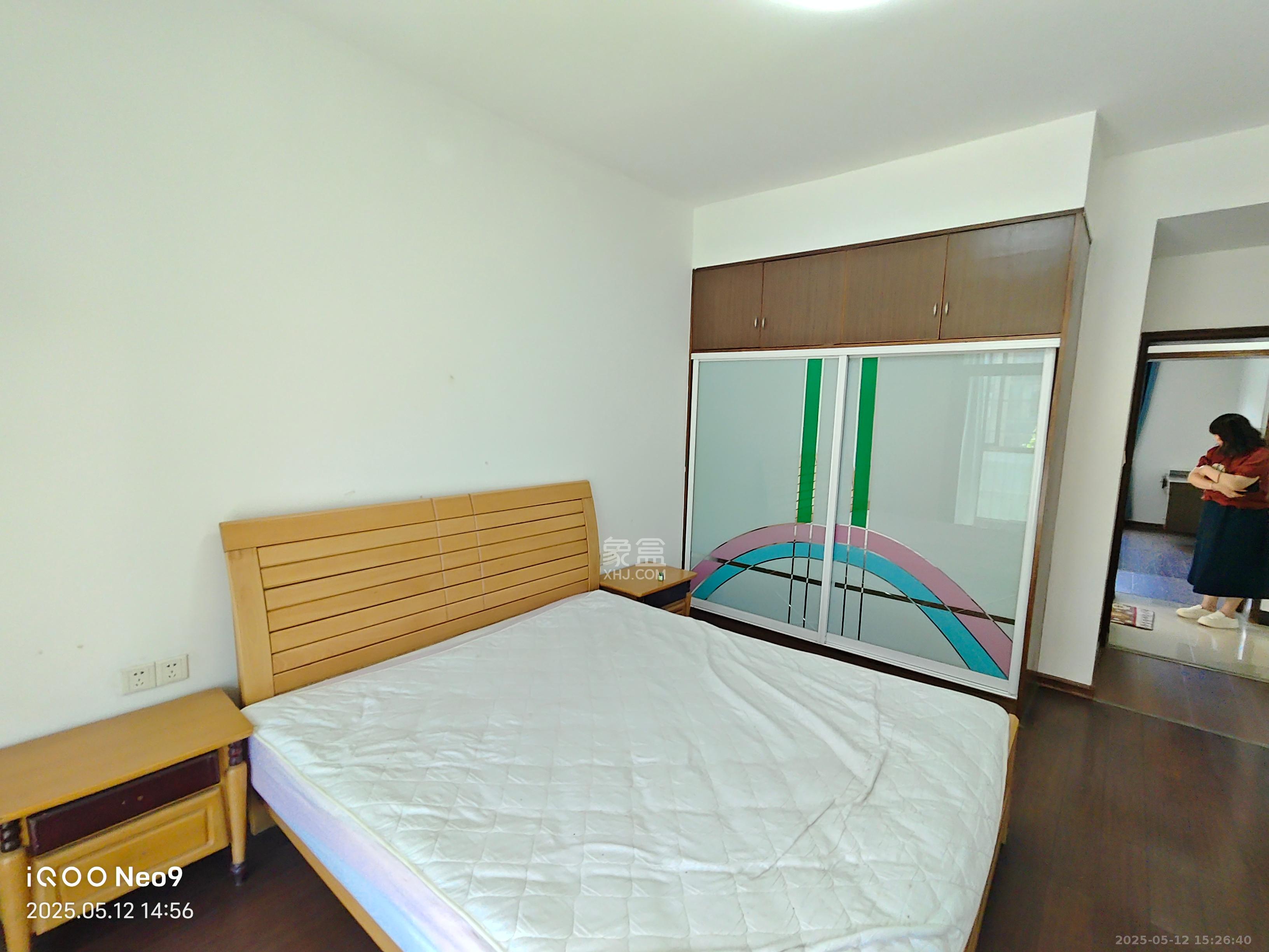 南苑小区  2室2厅2卫   2000.00元/月室内图