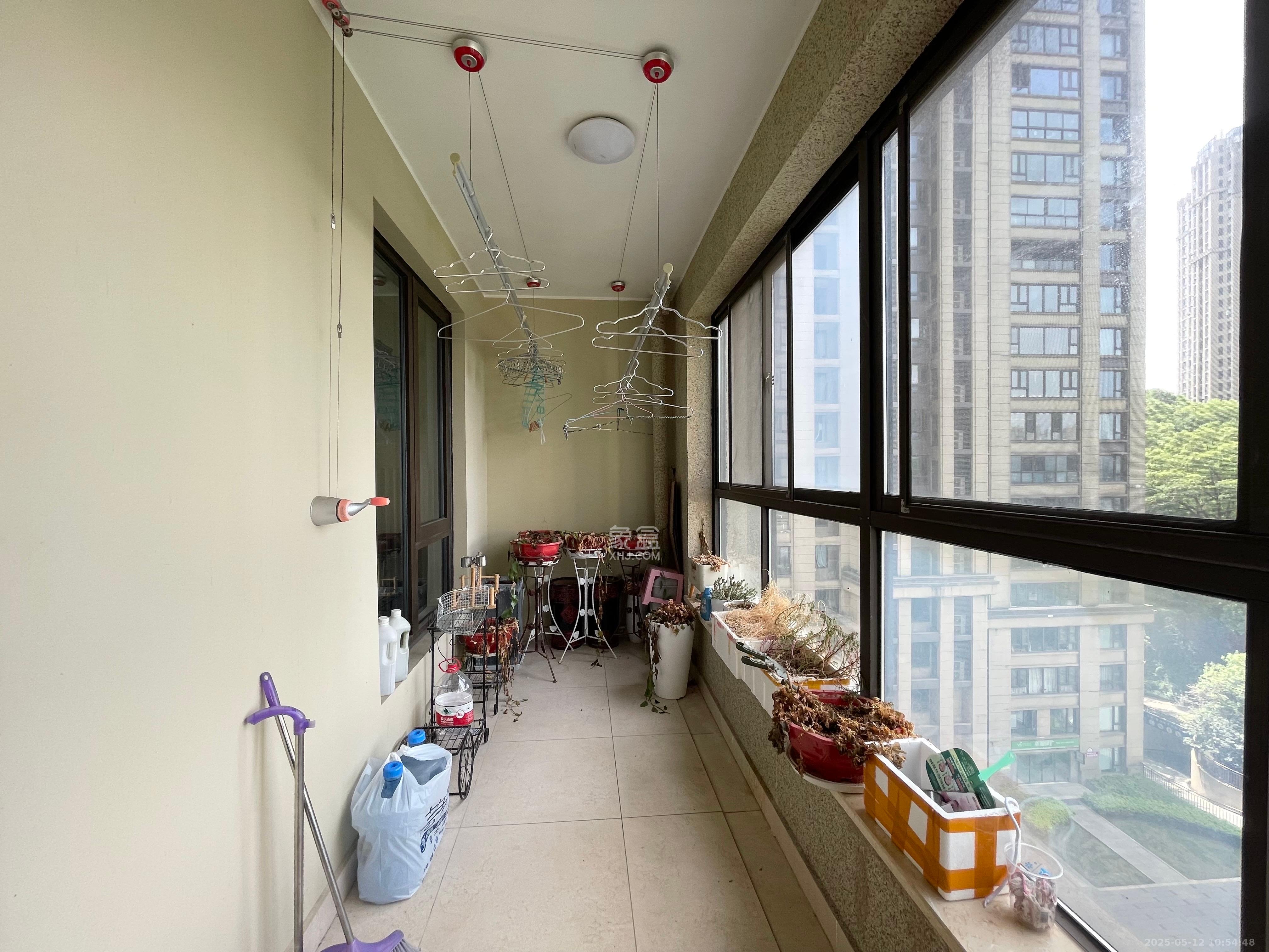 万科紫台  3室2厅2卫    5500.0元/月 万科紫台  3室2厅2卫    5500.0元/月室内图